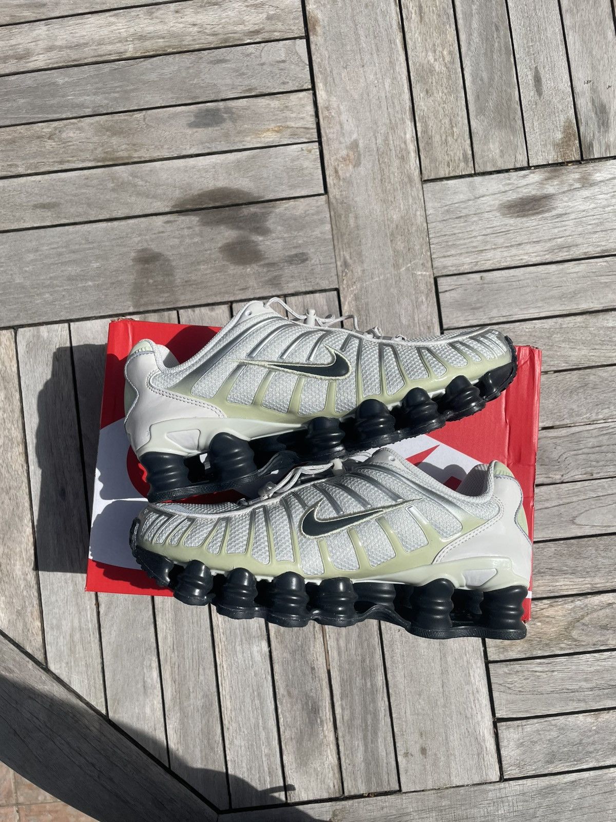 Nike Nike Shox TL Olive Green 🫒 Size US 8 / IT 38 - 2 Thumbnail