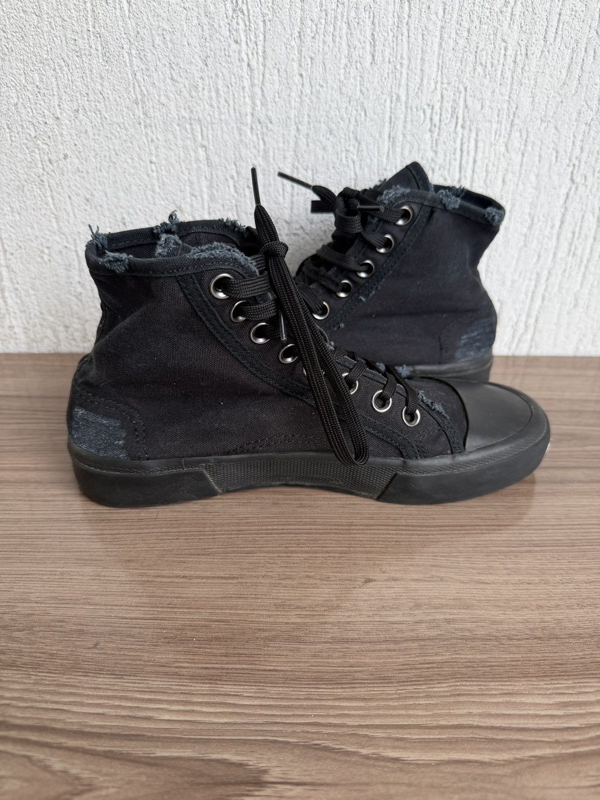 Balenciaga Distress paris sneaker Size US 7 / IT 37 - 12 Thumbnail