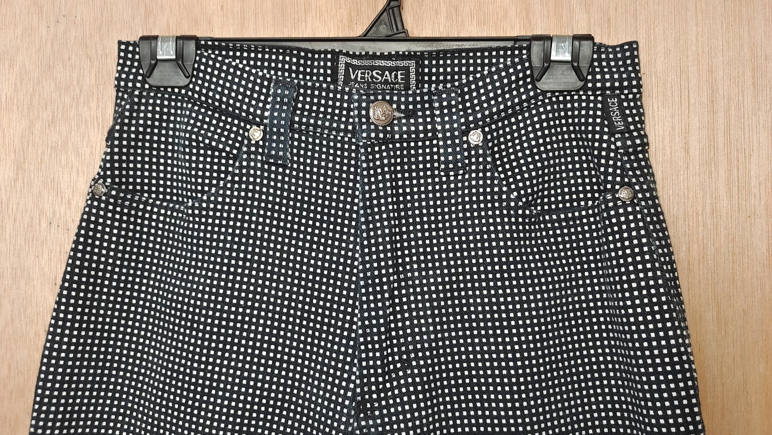 If Six Was Nine × Versace × Vintage VINTAGE VERSACE HIGH WAIST BLACK DENIM SKINNY JEANS Size 28" / US 6 / IT 42 - 7 Thumbnail