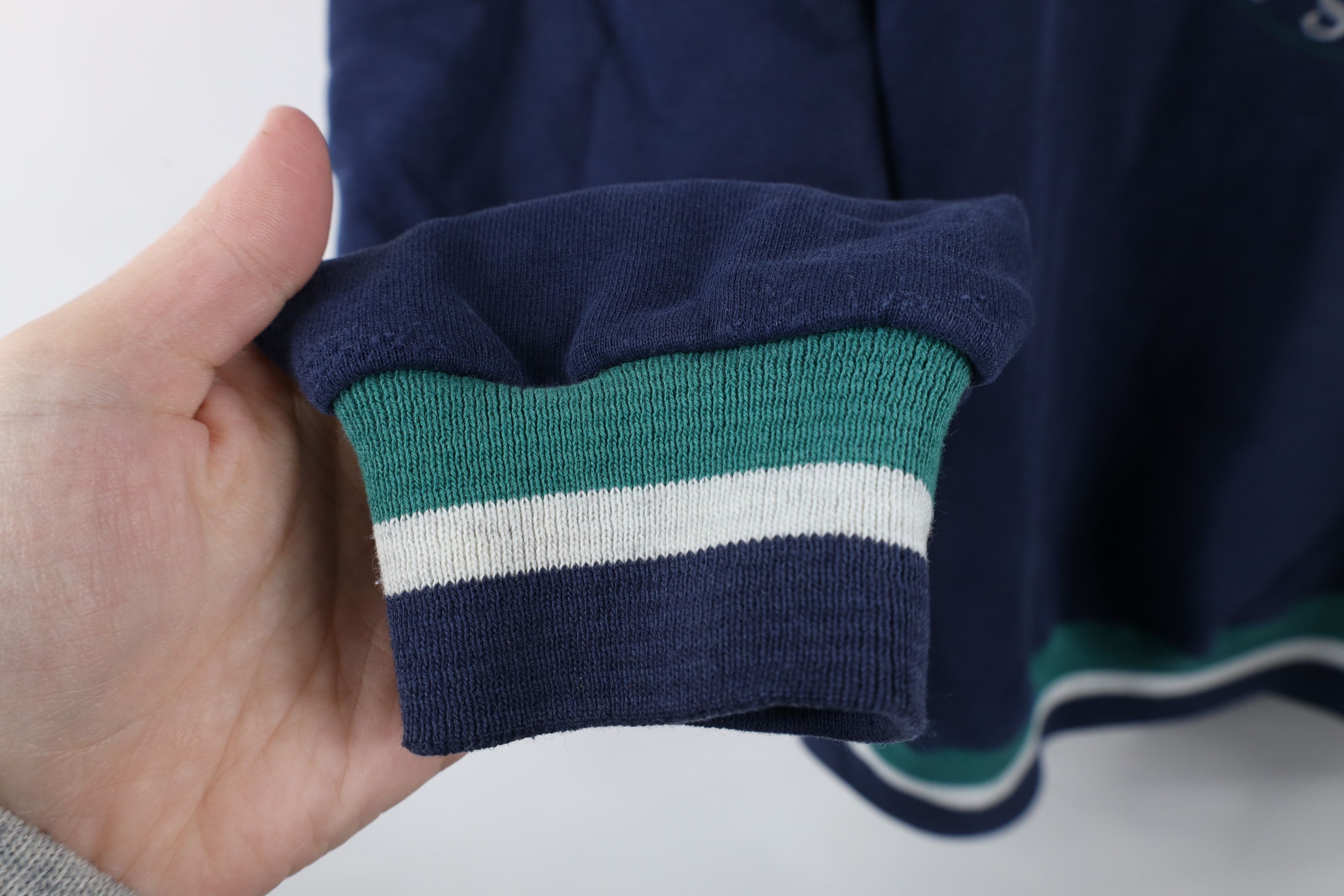 Vintage Vintage 90s Streetwear Creek Resort Heavy Sweatshirt USA Size US L / EU 52-54 / 3 - 7 Thumbnail
