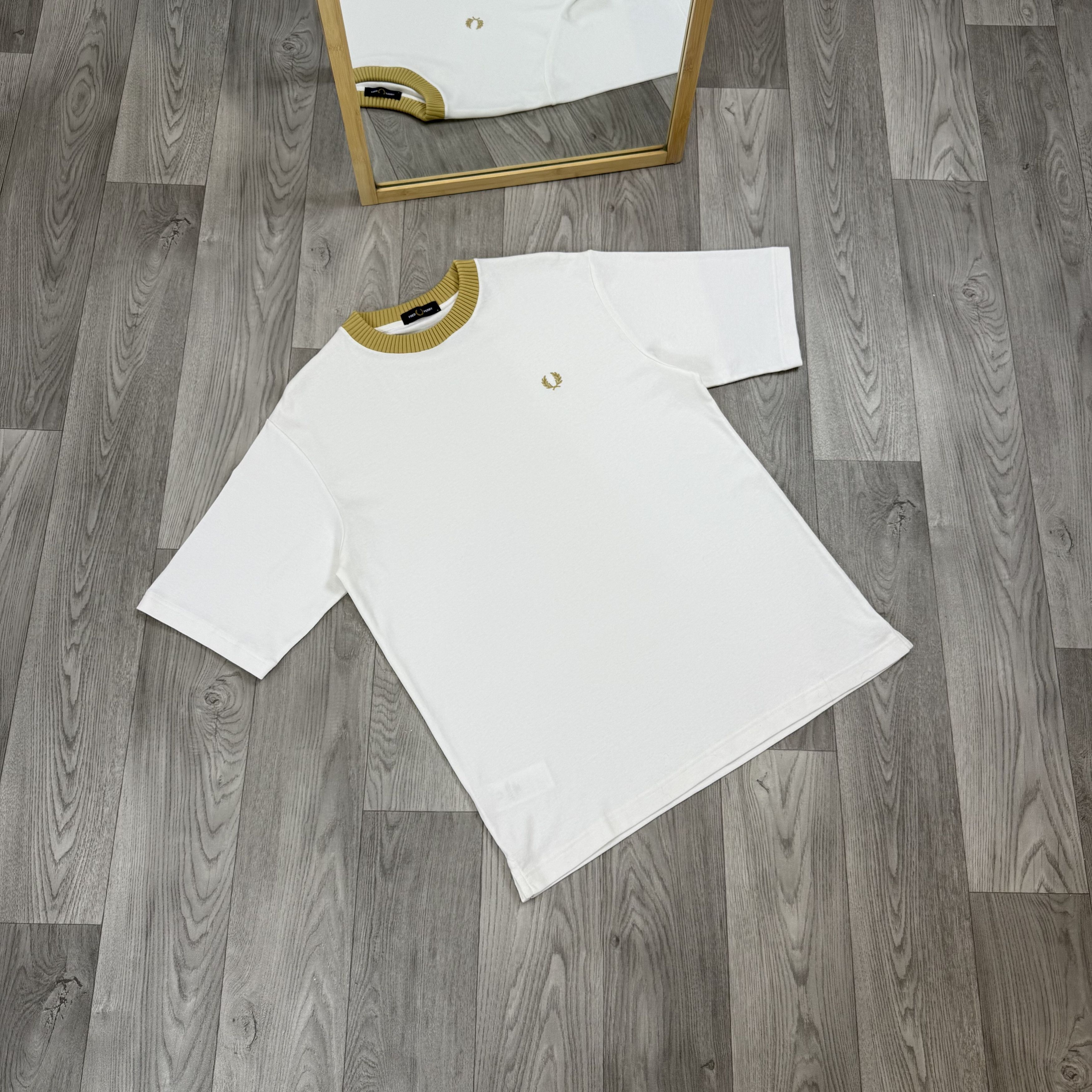 Fred Perry Fred Perry White Tee Shirt Size US M / EU 48-50 / 2 - 2 Thumbnail