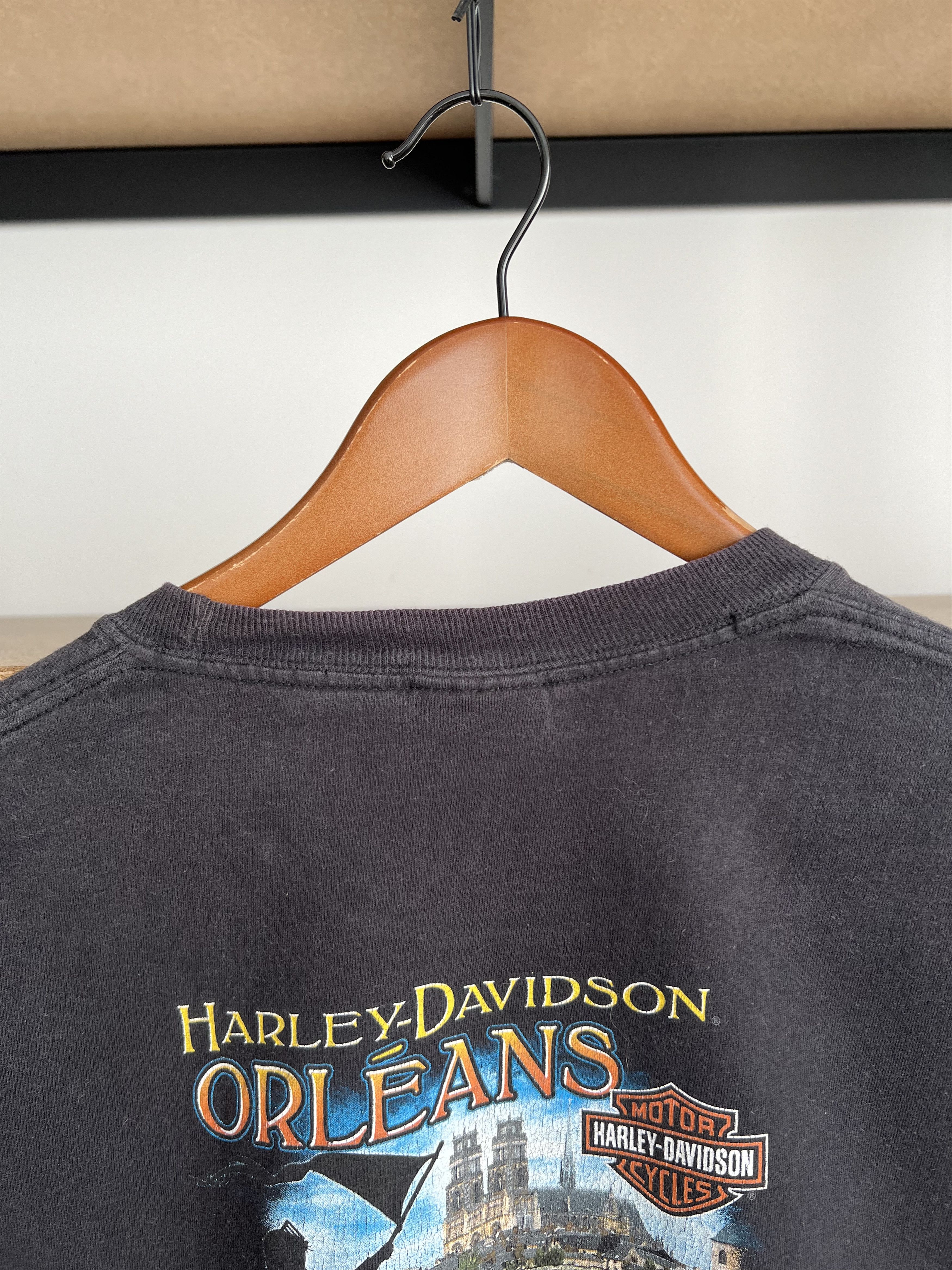 Harley Davidson Vintage 2011 Harley Davidson Sexy Girl Flame Fire T-shirt Size US XL / EU 56 / 4 - 18 Thumbnail