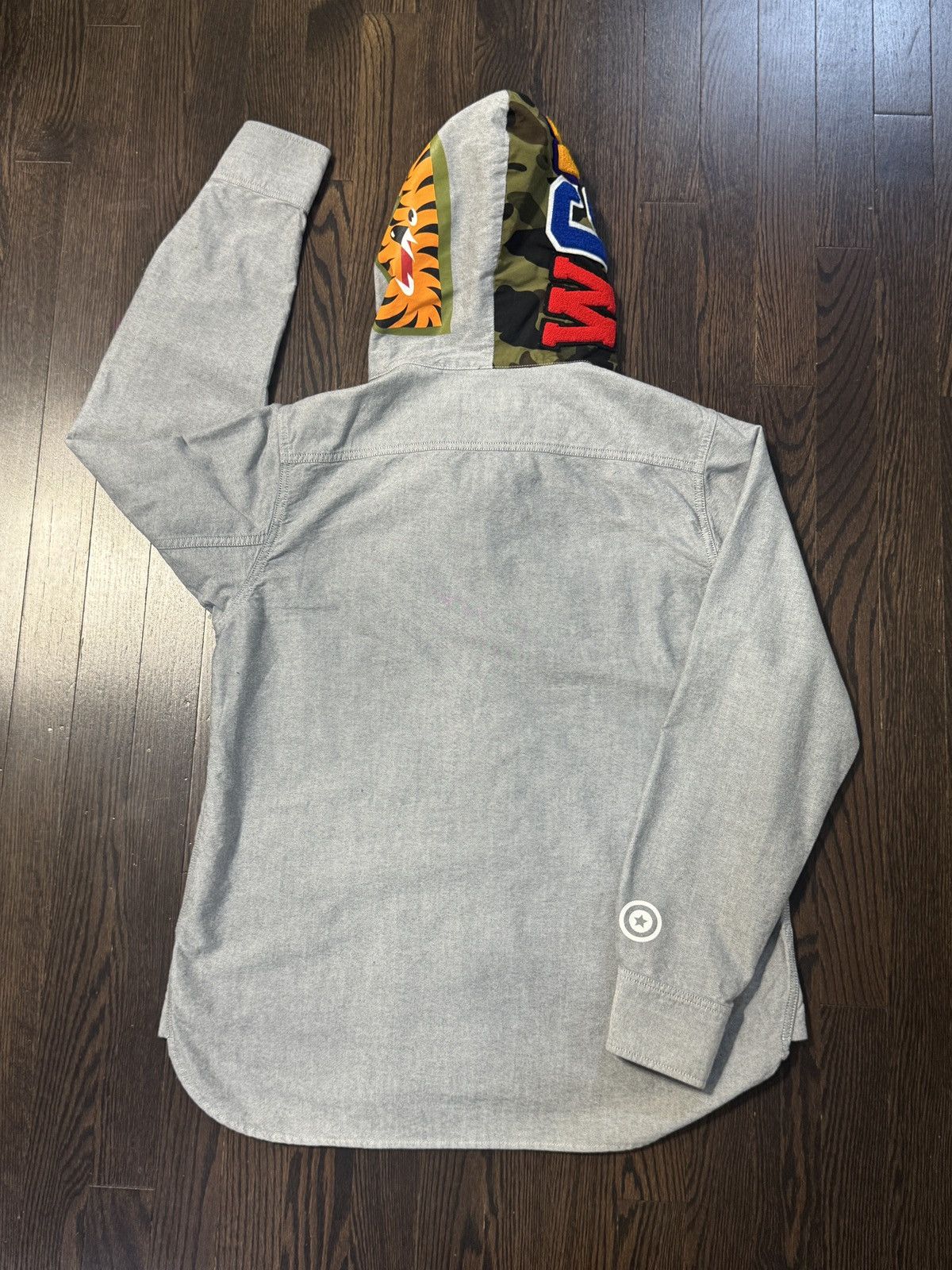 Bape Grey BAPE Shark Hooded Denim Shirt Size US L / EU 52-54 / 3 - 2 Thumbnail