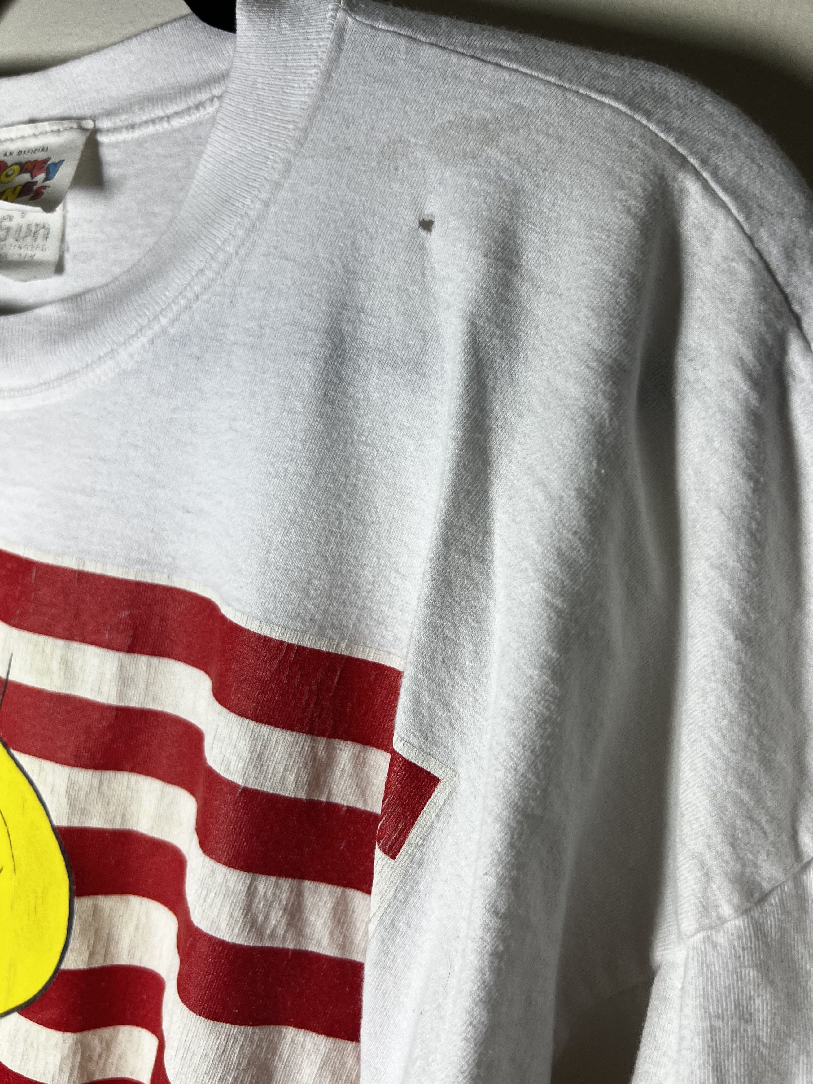 Warner Bros Vintage 1995 Tweety Bird American Flag Warner Bros T-Shirt Size US XXL / EU 58 / 5 - 8 Thumbnail