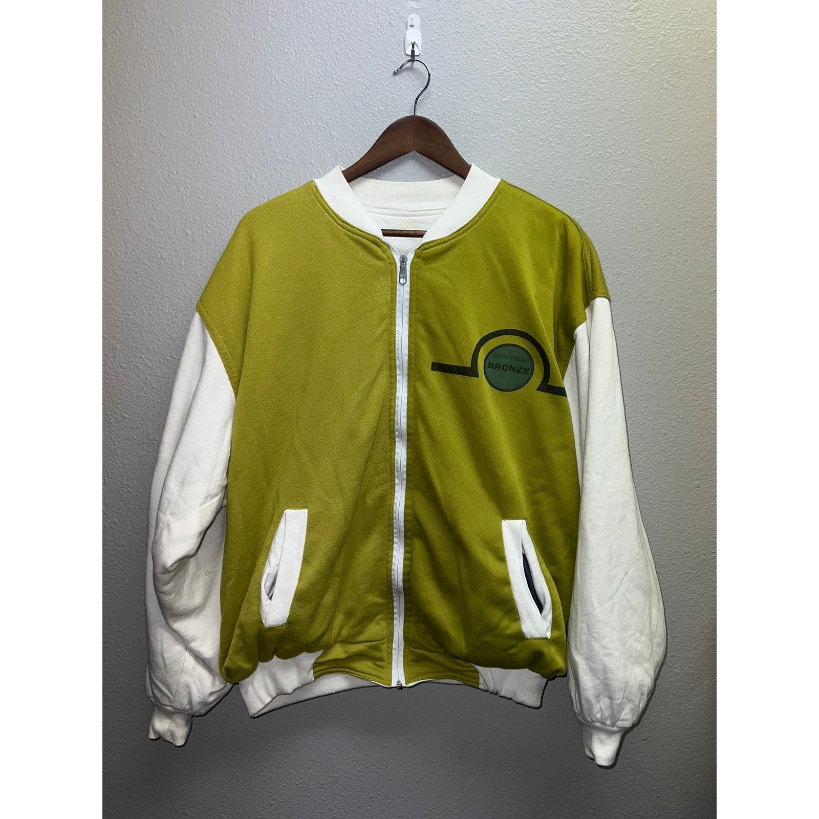 Vintage Universal Bronze Fitness Reversible Green White Jacket Size US XL / EU 56 / 4 - 10 Thumbnail