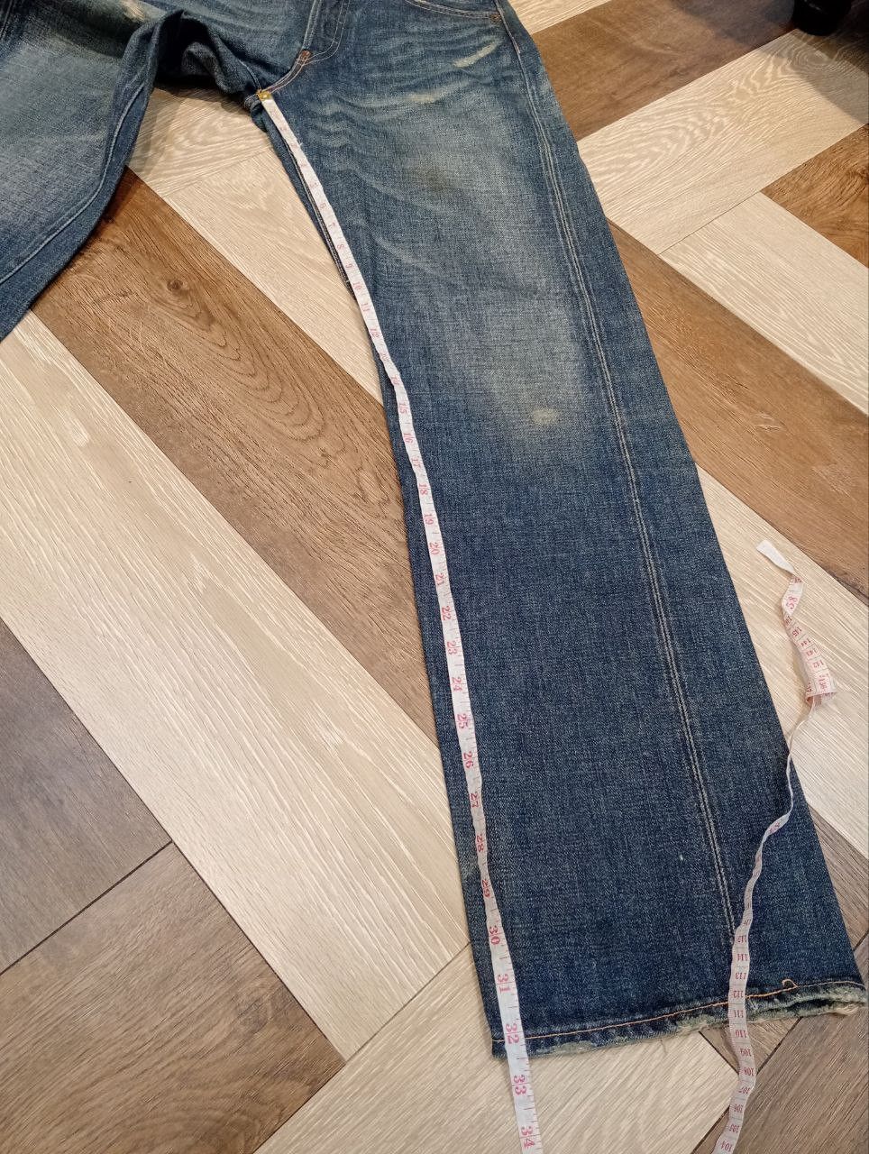 Levi's Vintage Clothing LEVI'S VINTAGE 501 CAPITAL E SELVEDGE JEANS Size US 31 - 17 Thumbnail
