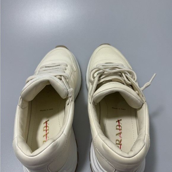Prada Prada Prax 01 Lace-Up Sneakers White Gold Men’s Size 7 Size US 7 / EU 40 - 5 Thumbnail
