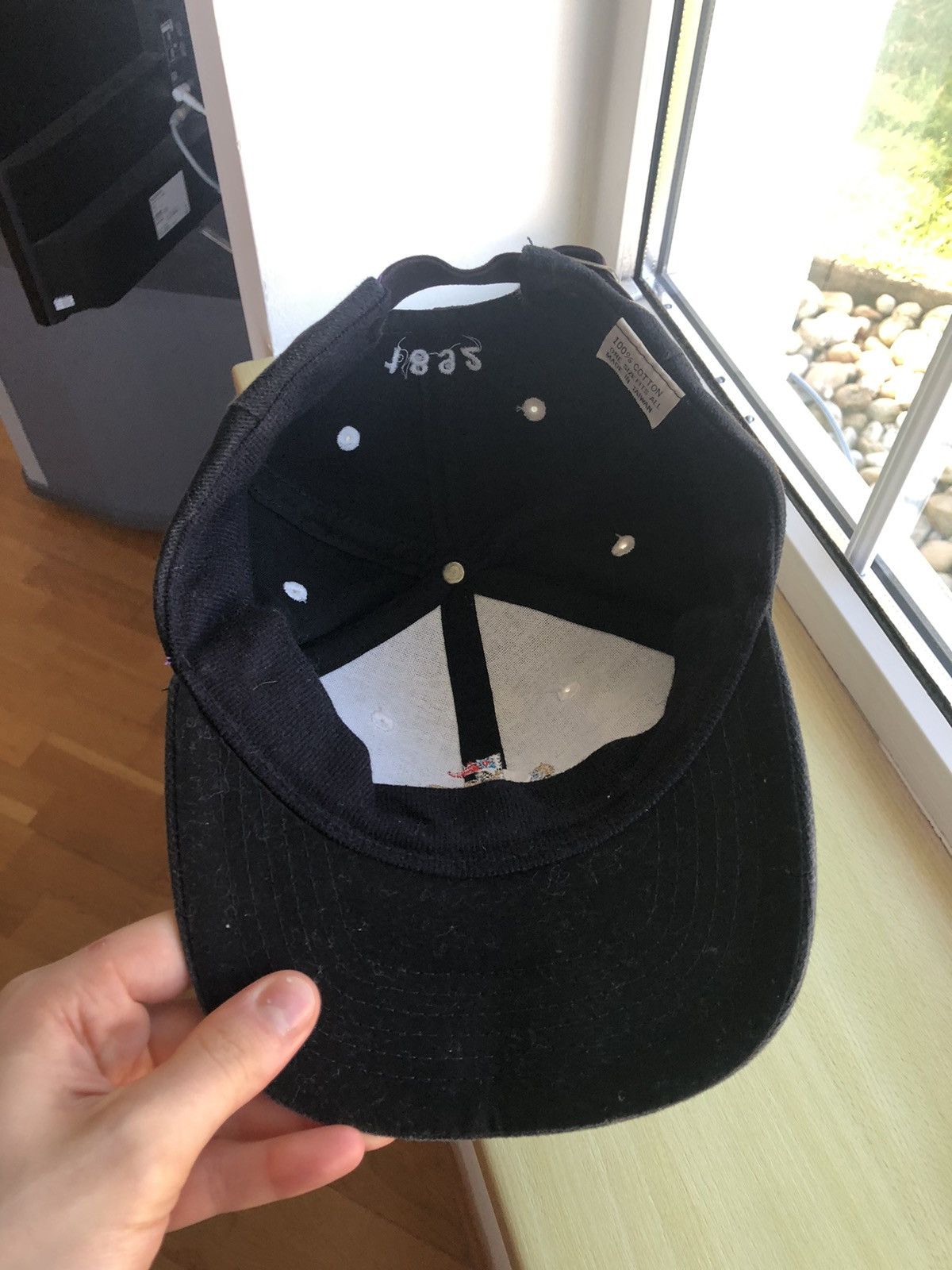 Vintage VINTAGE NEWCASTLE UNITED SOCCER FOOTBALL HAT CAP Size ONE SIZE - 3 Thumbnail