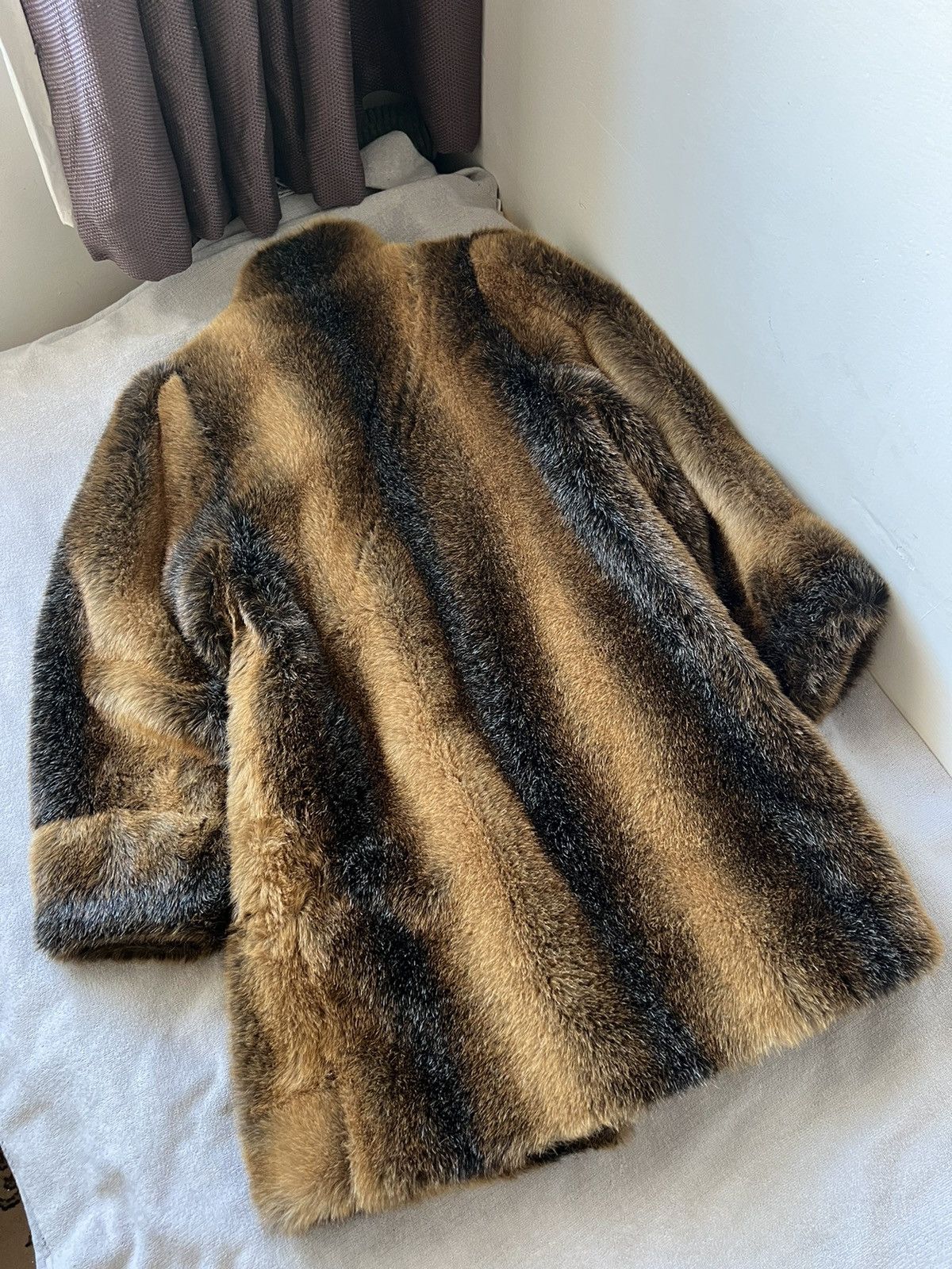 Vintage Vintage avant garde archive faux fur coat tiger y2k style Size M / US 6-8 / IT 42-44 - 8 Thumbnail
