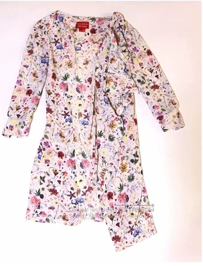 Vivienne Westwood Vivienne Westwood With an irregular coat or straight as a Size S / US 4 / IT 40 - 1 Thumbnail