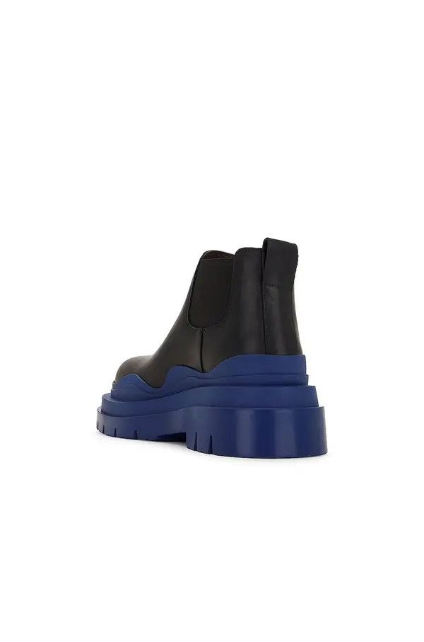 Bottega Veneta o1n1vont0924 Cruise Blue Sole Tire Ankle Chelsea Boot Black Size US 10.5 / EU 43-44 - 3 Thumbnail