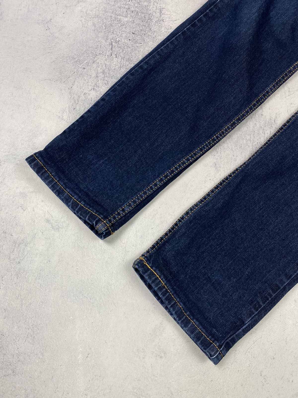 Levi's Levis Strauss & Co 502 Dark Blue Denim Jeans 32 x 32 Size US 33 - 9 Thumbnail