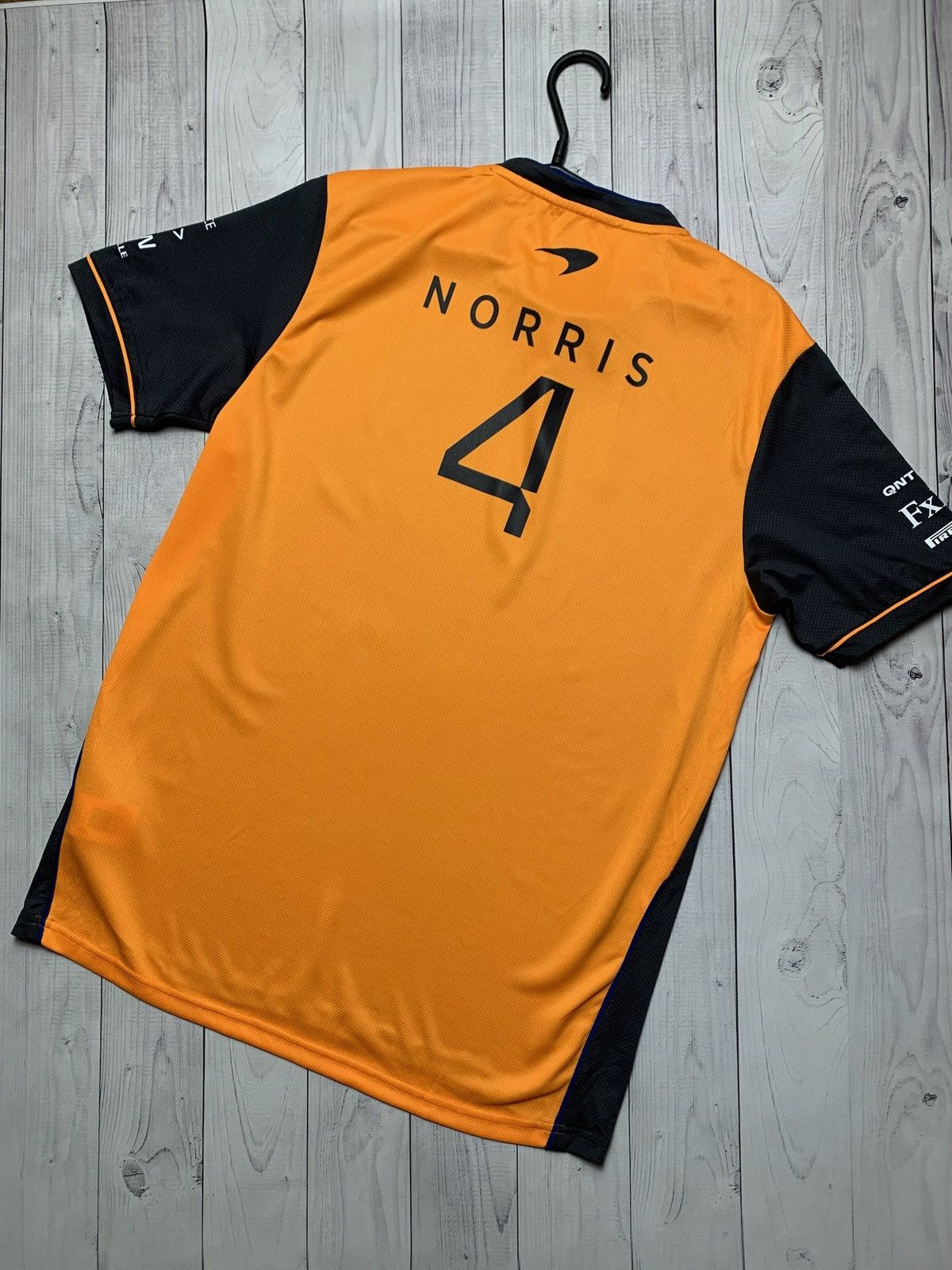 Malcolm McLaren Castore McLaren racing jersey logo size M 4 Norris Formula 1 Size US M / EU 48-50 / 2 - 2 Thumbnail