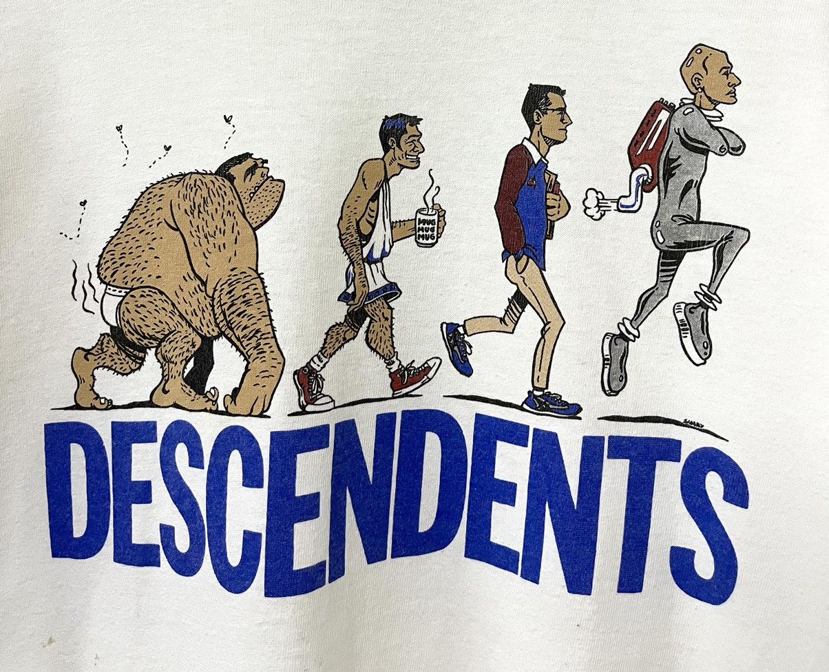 Band Tees × Vintage VINTAGE DESCENDENTS AMERICAN PUNK ROCK BAND TSHIRT Size US S / EU 44-46 / 1 - 4 Thumbnail