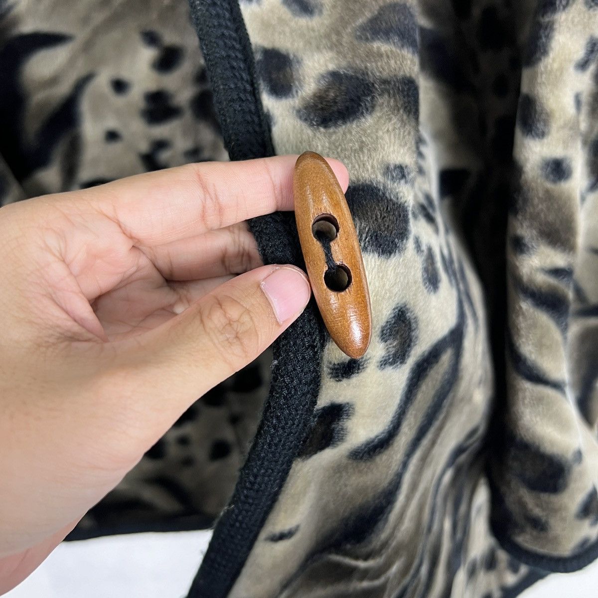 Japanese Brand 🔥 VINTAGE LEOPARD MOTIVE SHAWL COLAR JACKET Size US L / EU 52-54 / 3 - 15 Thumbnail