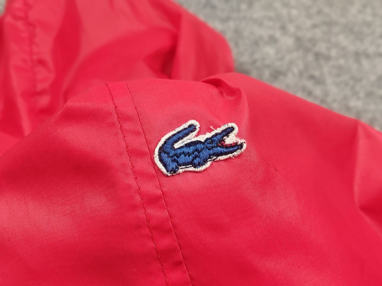 Lacoste Vintage 80's lacoste Alligator Nylon Red Light Zip Jacket Size US L / EU 52-54 / 3 - 10 Thumbnail