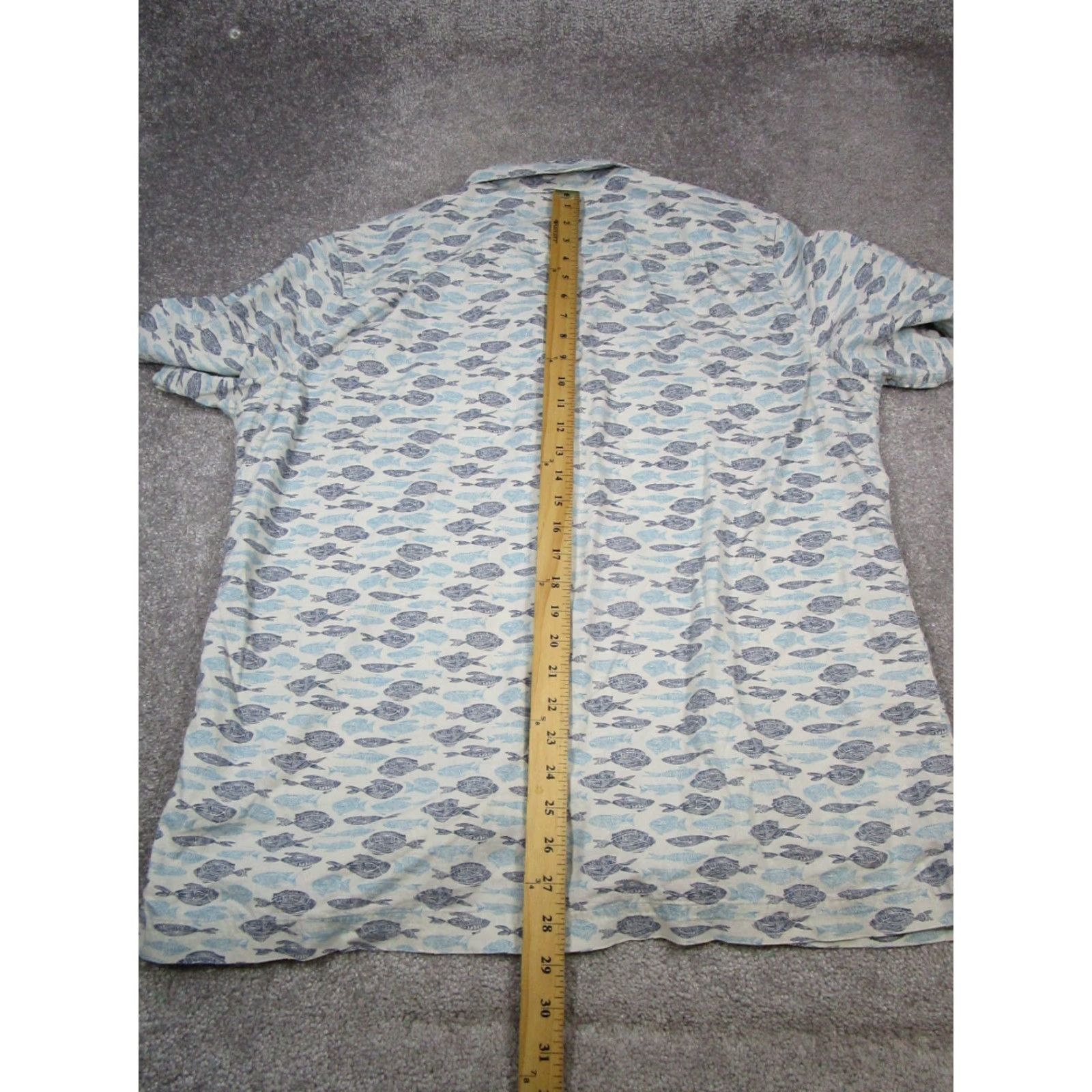 Vintage L.L.Bean Shirt Men Large Blue White Cotton Button-Up Fish Pattern Short Sleeve Collared Button-Down Mens Size US L / EU 52-54 / 3 - 6 Thumbnail