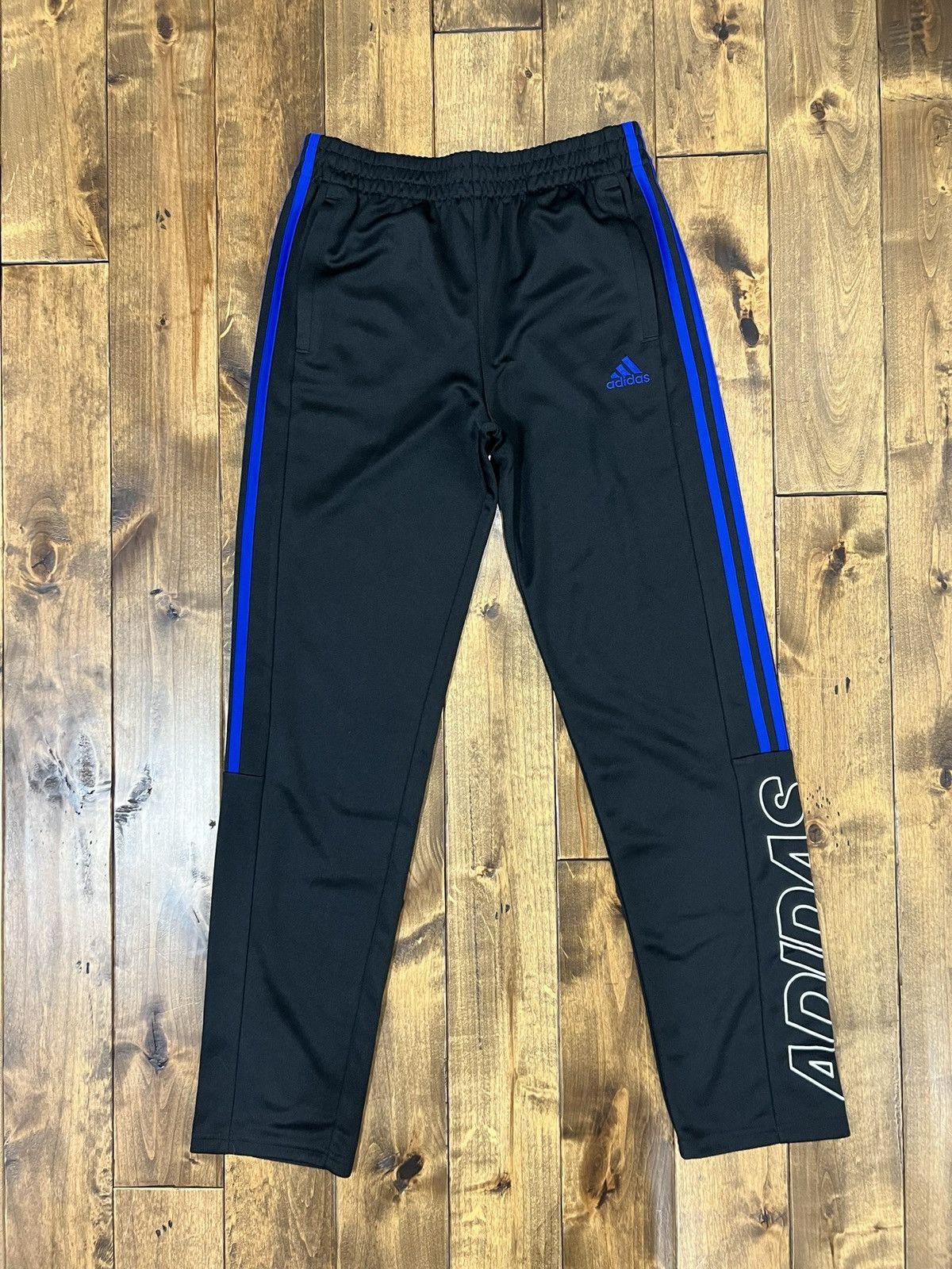Adidas Vintage Adidas Sweatpants Big Letter Font Size US 32 / EU 48 - 1 Thumbnail