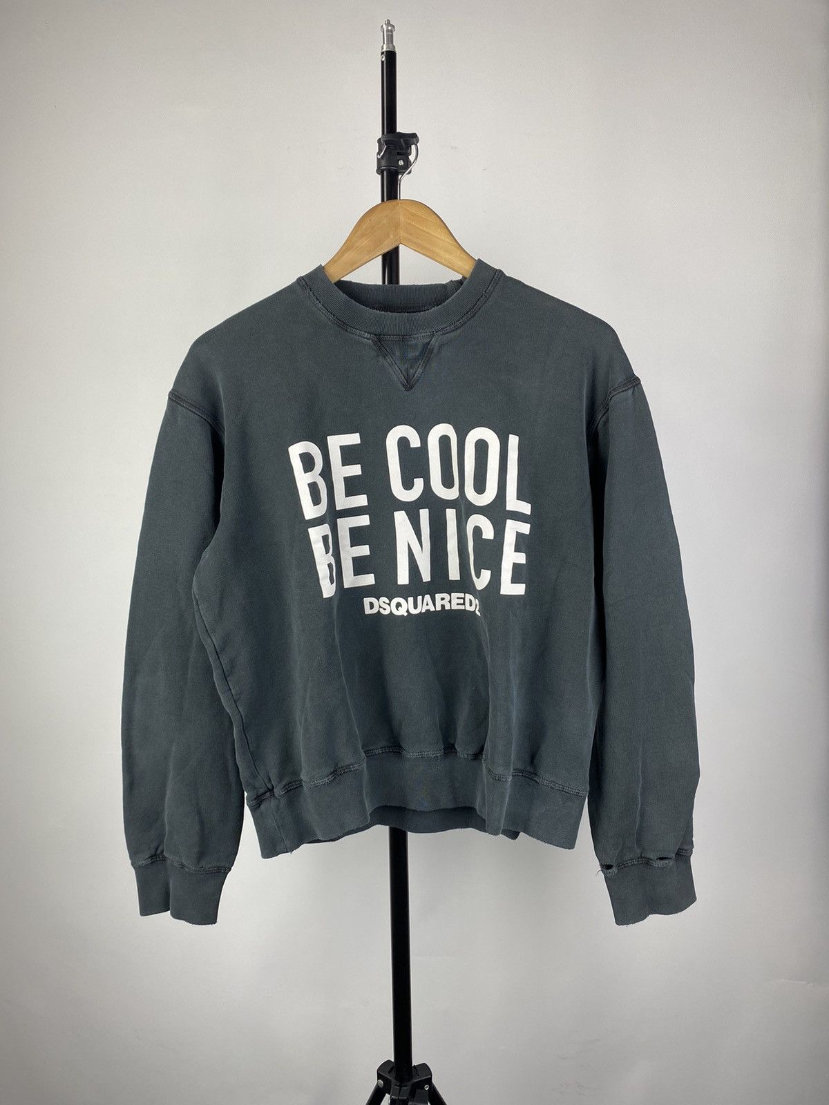 Vintage 🔥Distressed Dsquared Be Nice Opium Punk Sweatshirt Rare y2k Size US S / EU 44-46 / 1 - 1 Thumbnail