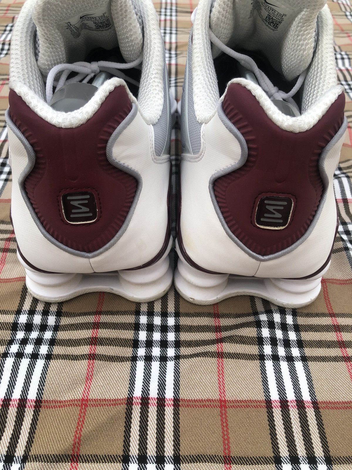 Nike Nike shox tl neutral grey team red Size US 13 / EU 46 - 6 Thumbnail