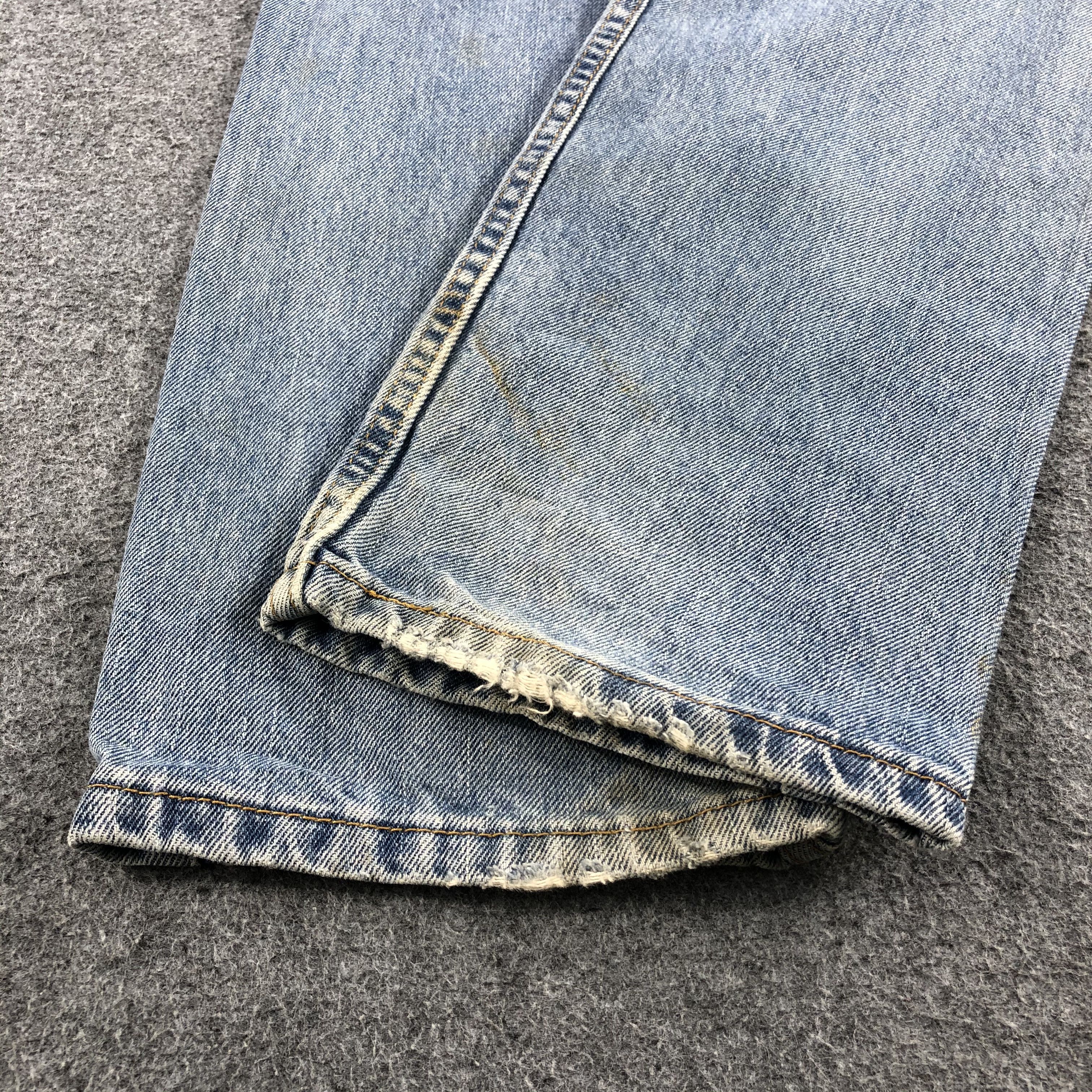 Levi's Vintage Levis 505 Jeans Faded Blue Denim KJ555 Size US 29 - 6 Thumbnail