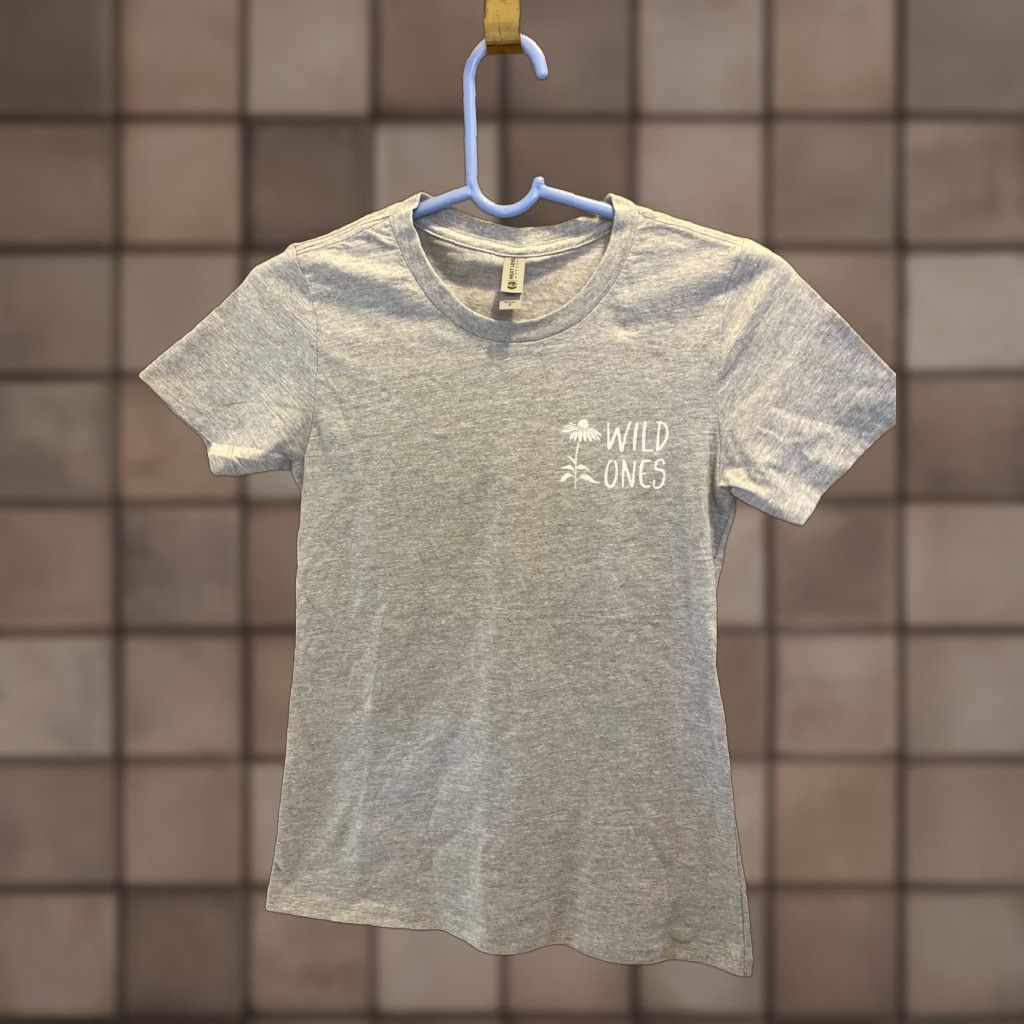 Next Level Next Level Women's Gray T-Shirt Small Crew Neck Short Sleeve Wild Flowers Casual Lightweight Size S / US 4 / IT 40 - 1 Thumbnail