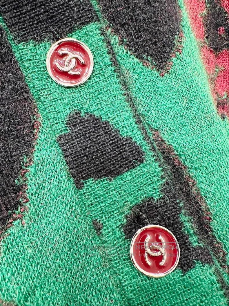 Chanel Chanel 23A Handicraft Workshop Red and Green Colour-blocke Size XXS / US 00 / IT 34 - 4 Thumbnail