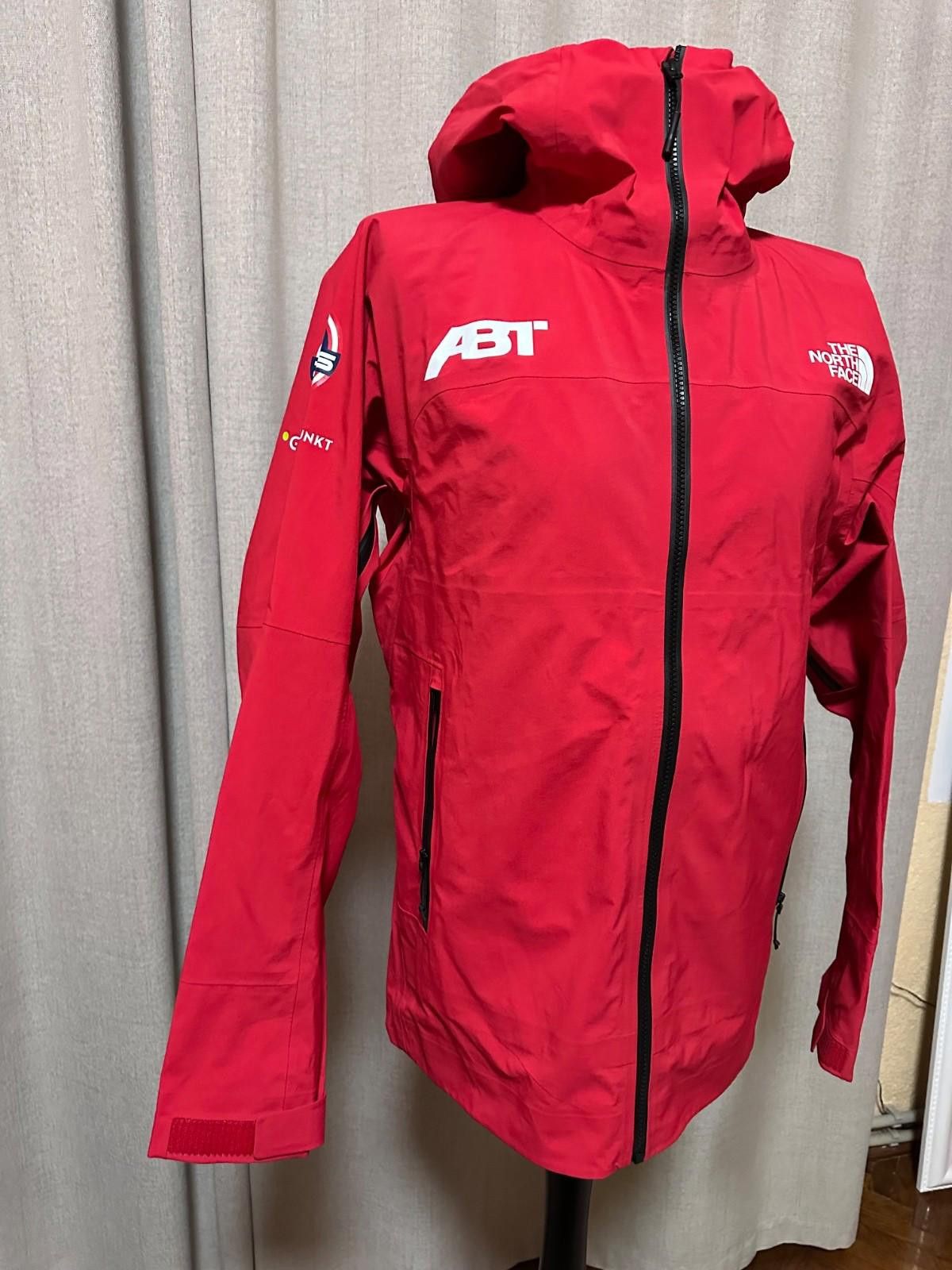 The North Face Mens The North Face Summit Chamlang FUTURELIGHT Ski Jacket Size US M / EU 48-50 / 2 - 3 Thumbnail
