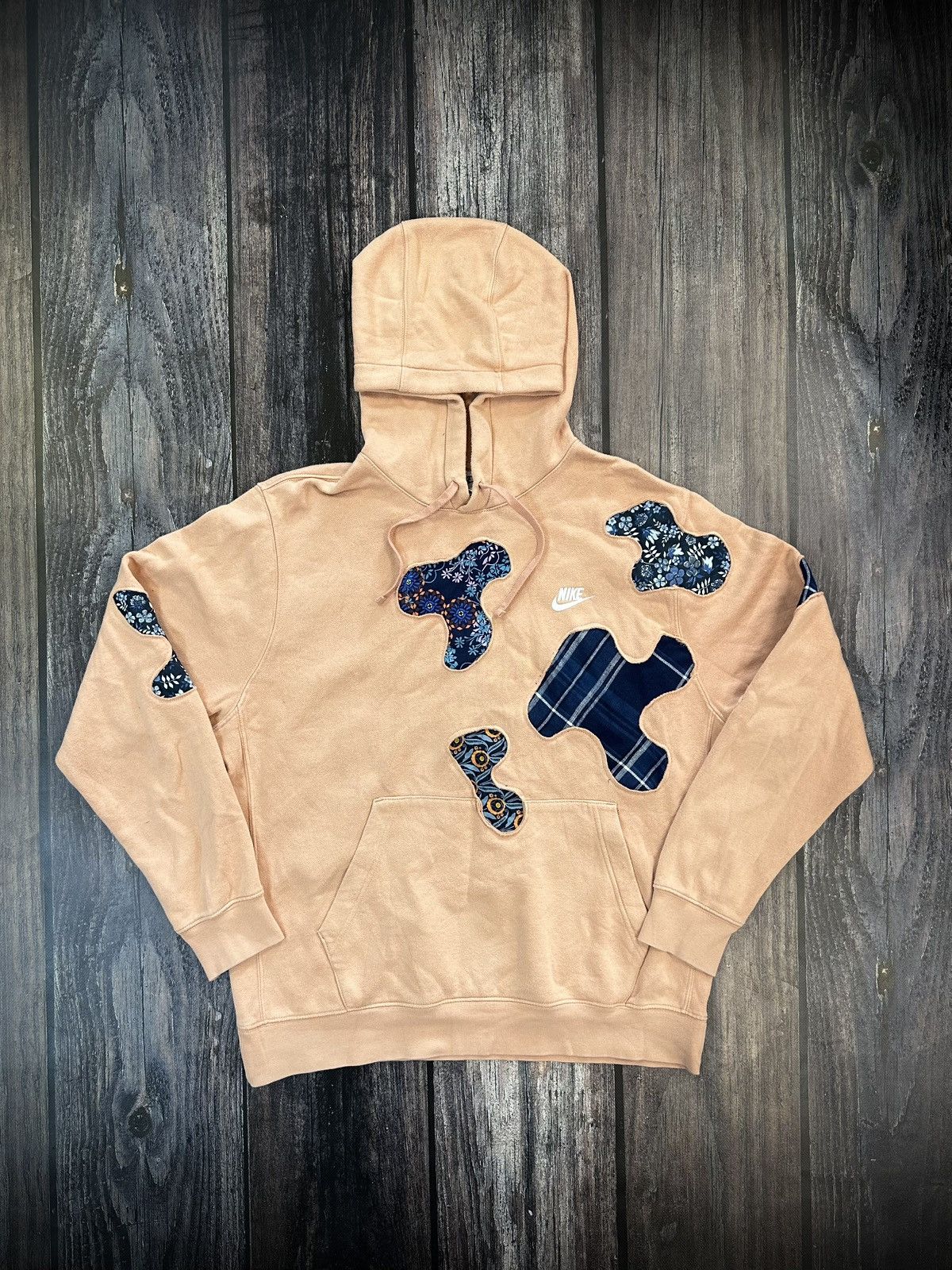 Nike Nike Custom Hoodie Vintage 90s Y2K Reworked Size US L / EU 52-54 / 3 - 1 Thumbnail