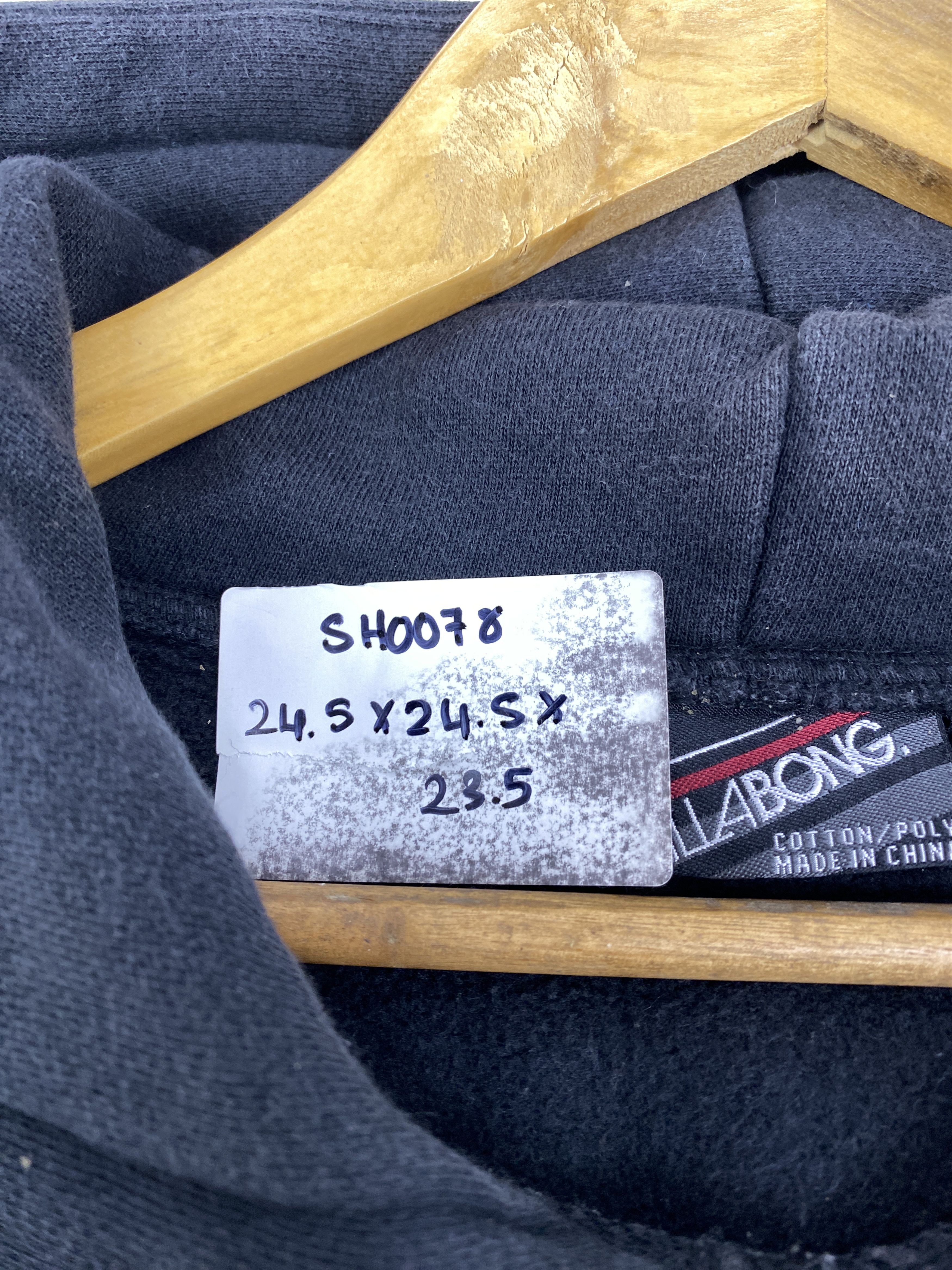 Billabong Vintage 90s Billabong Spell Out Pullover Hoodie SH0078 Size US S / EU 44-46 / 1 - 9 Thumbnail