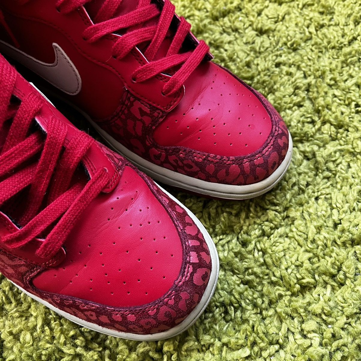Nike Nike Dunk Red Leopard Vintage 2011 Size US 9 / EU 42 - 3 Thumbnail