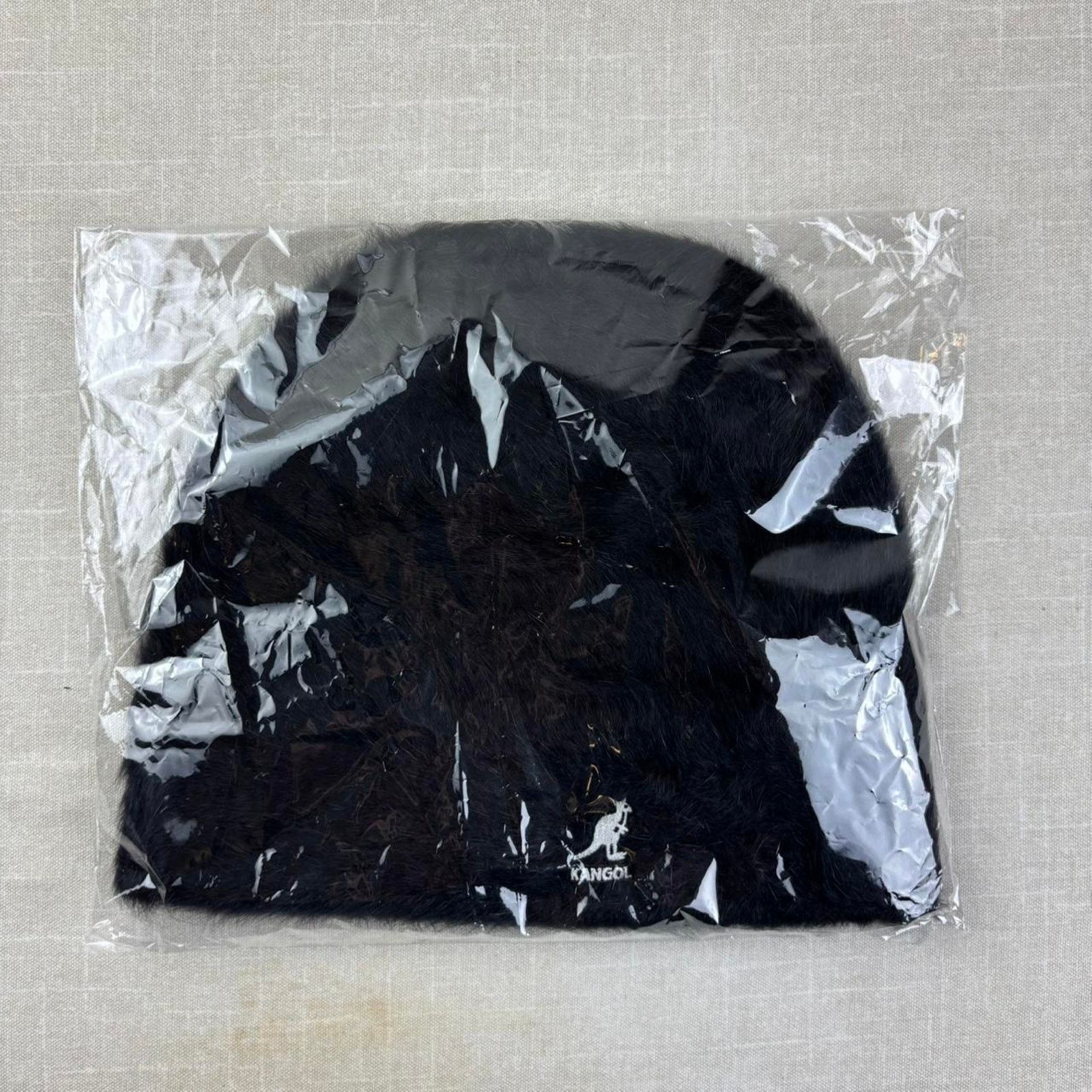 Supreme 🦘 FW25 Supreme x Kangol Furgora Script Beanie “Black” Size ONE SIZE - 3 Thumbnail