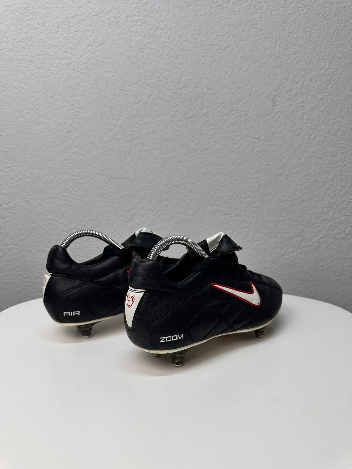 Nike 👉 Rare Vintage 2002 Nike Air Zoom Tiempo Football Boots Size US 9 / EU 42 - 4 Thumbnail
