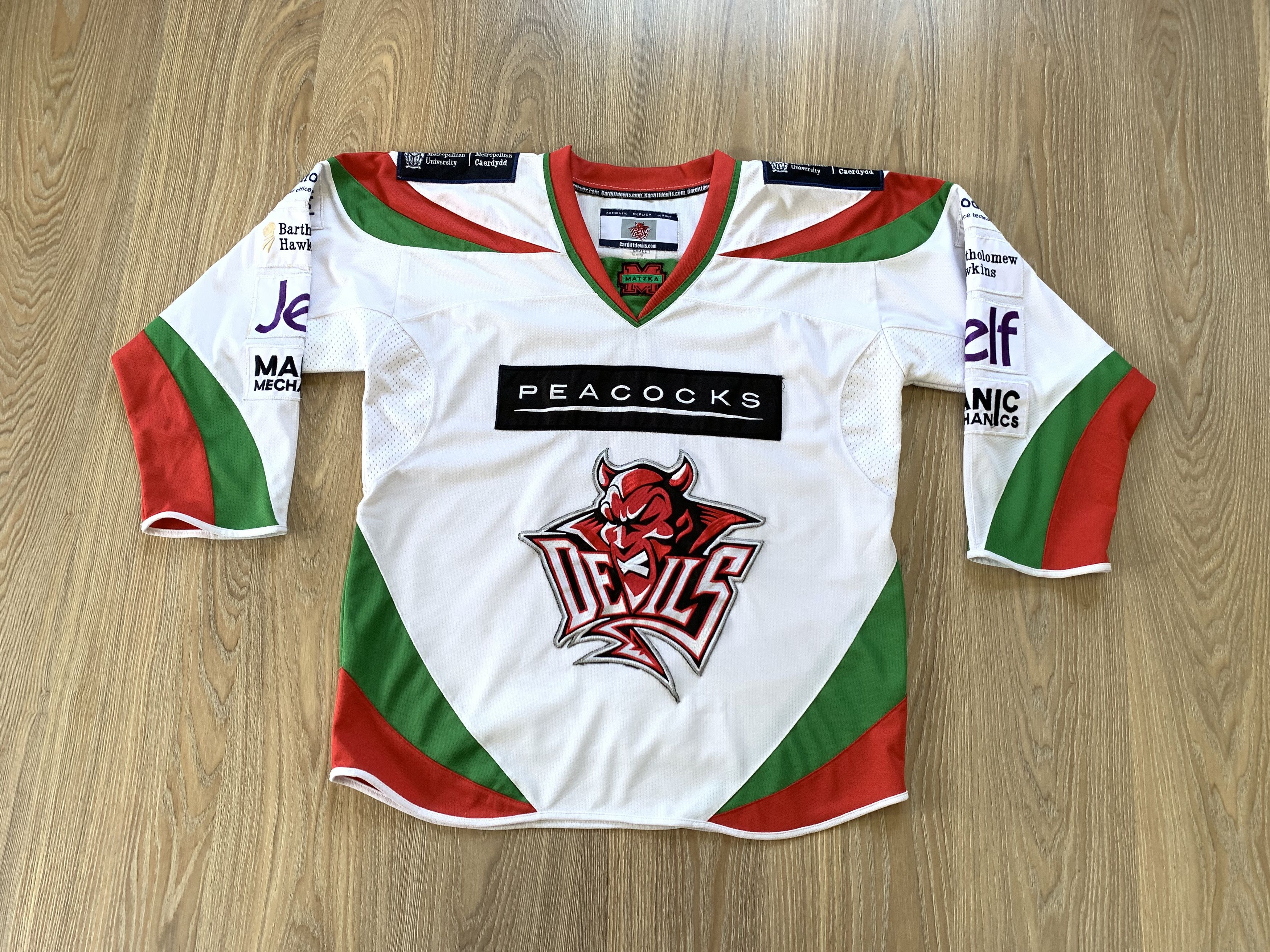 NHL × Vintage Vintage Cardiff Devils Hockey Jersey Size US S / EU 44-46 / 1 - 2 Thumbnail