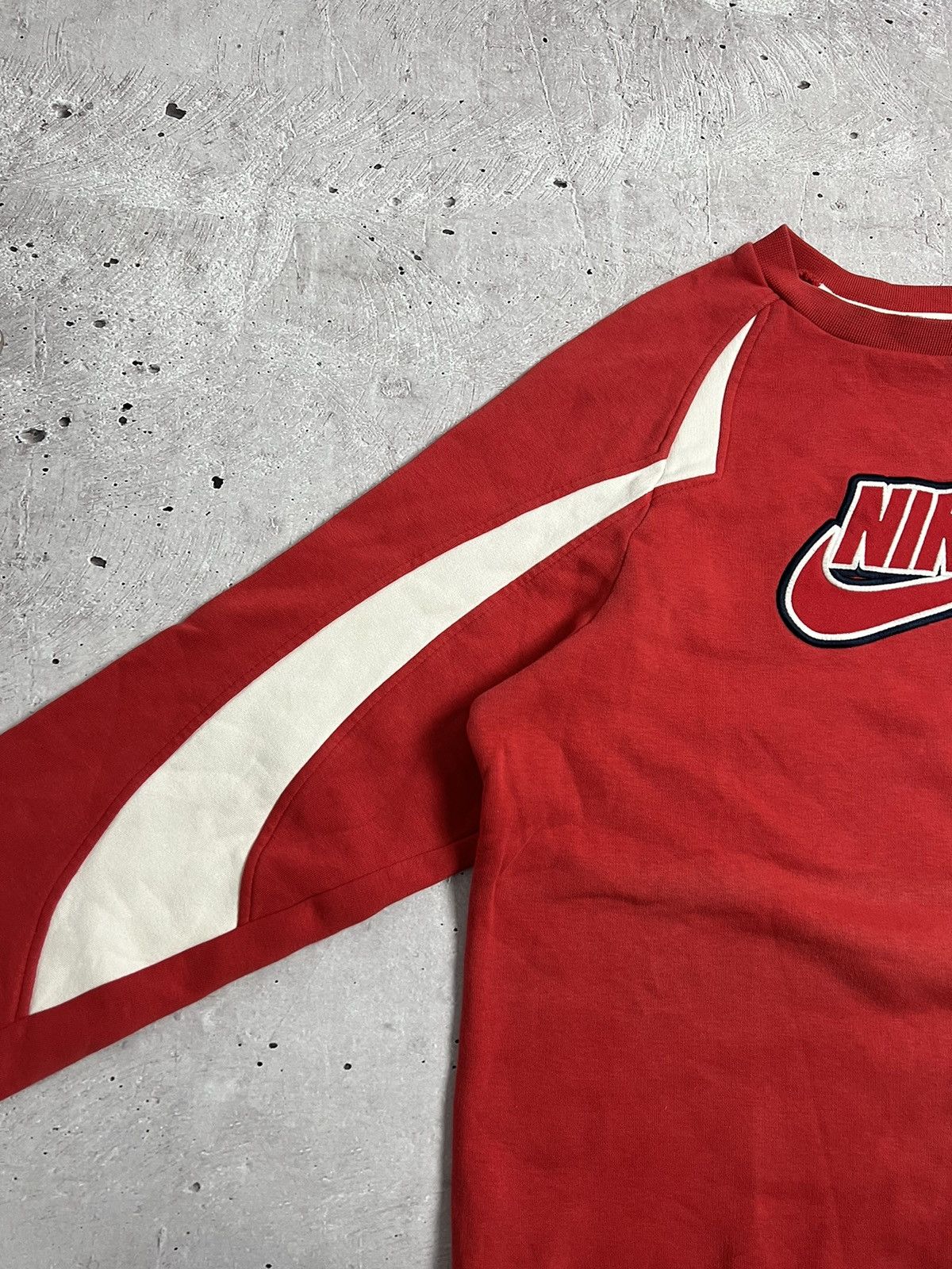 Nike Vintage Nike Big Logo Sweatshirt Size US S / EU 44-46 / 1 - 4 Thumbnail
