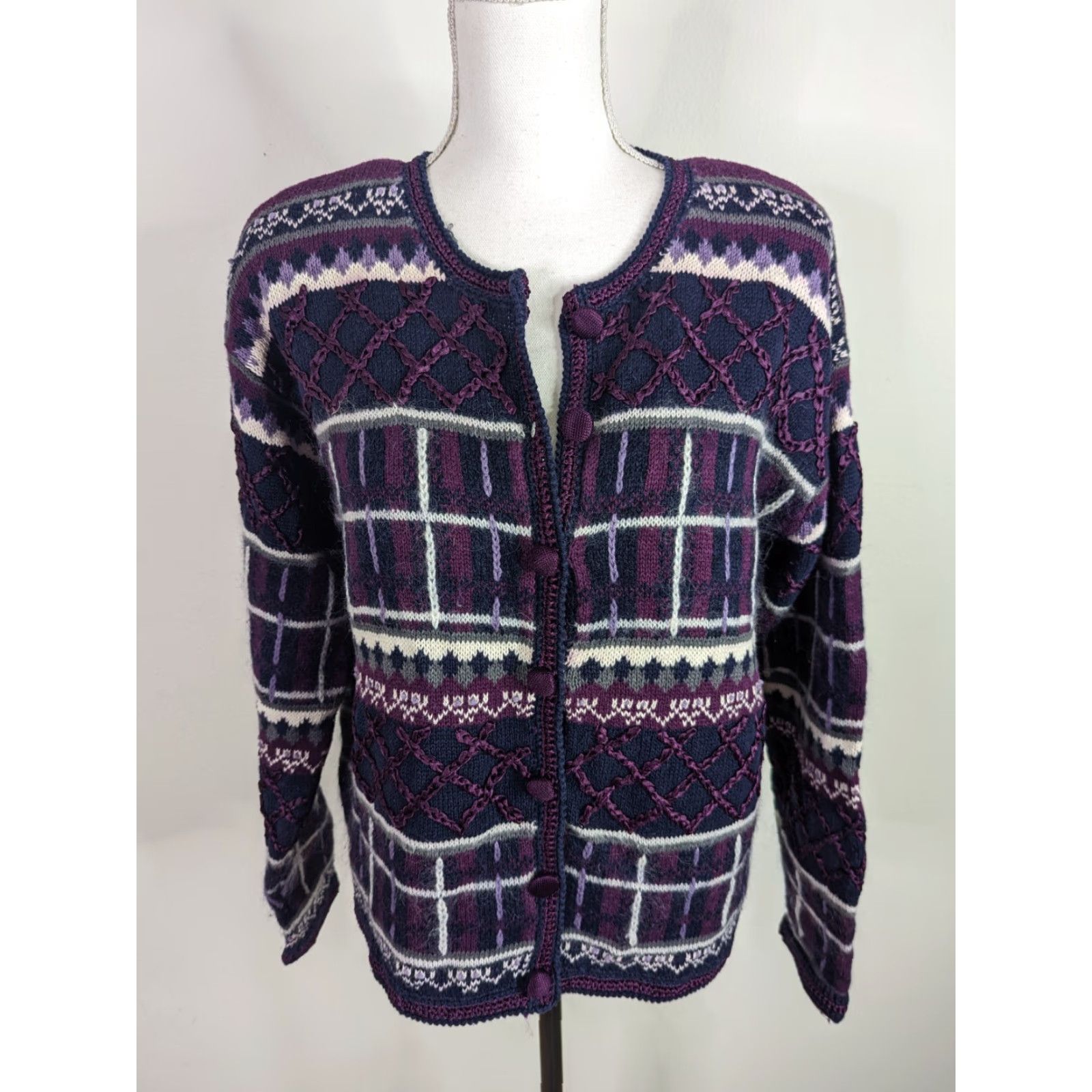 Vintage VINTAGE Christopher & Banks Cardigan Sweater Purple Embroidered Button Front 90s Women's Medium S8C Size M / US 6-8 / IT 42-44 - 2 Thumbnail