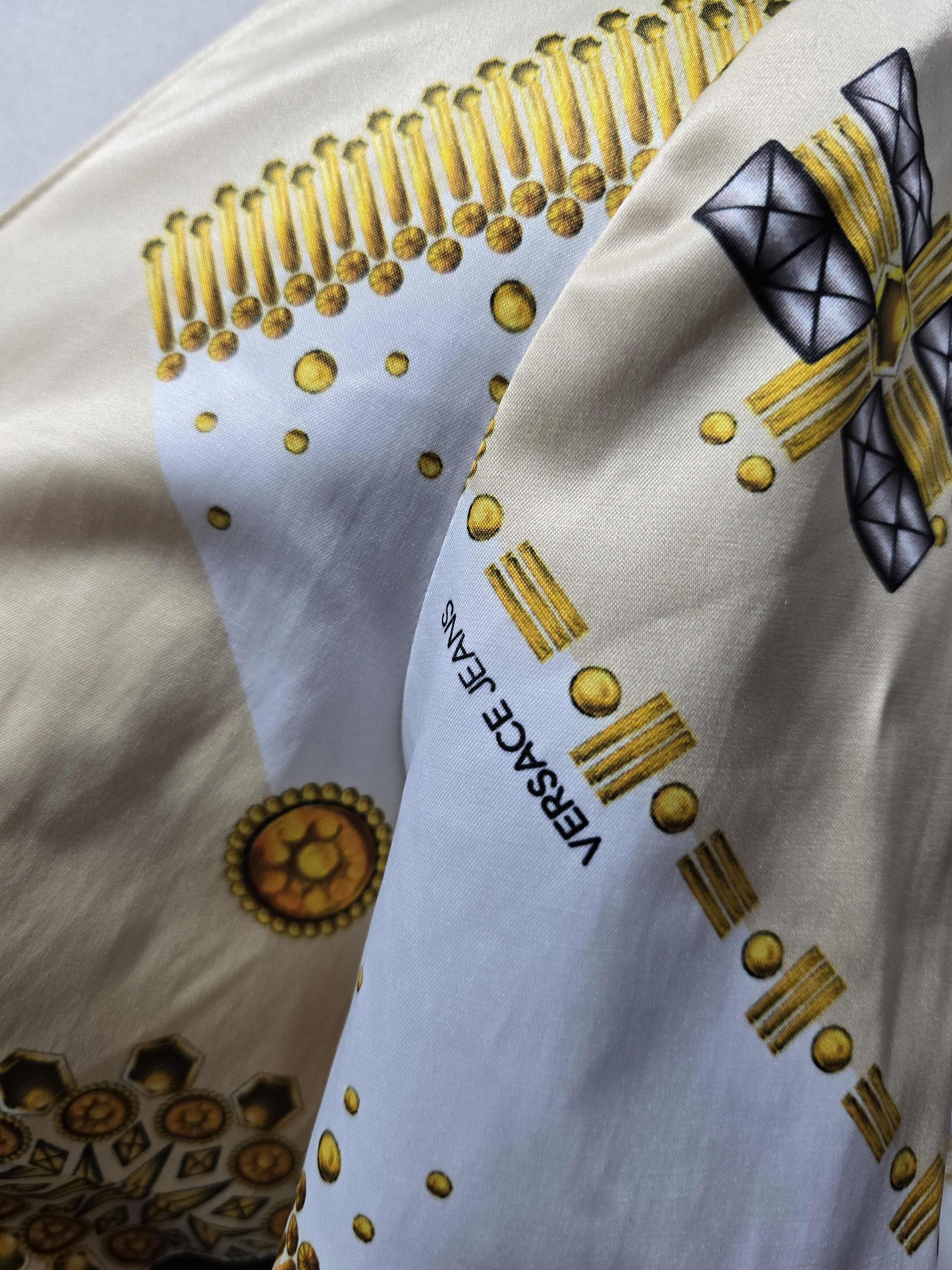 Versace VERSACE rare dress New ! Versace pattern BEAUTIFUL Size M / US 6-8 / IT 42-44 - 4 Thumbnail
