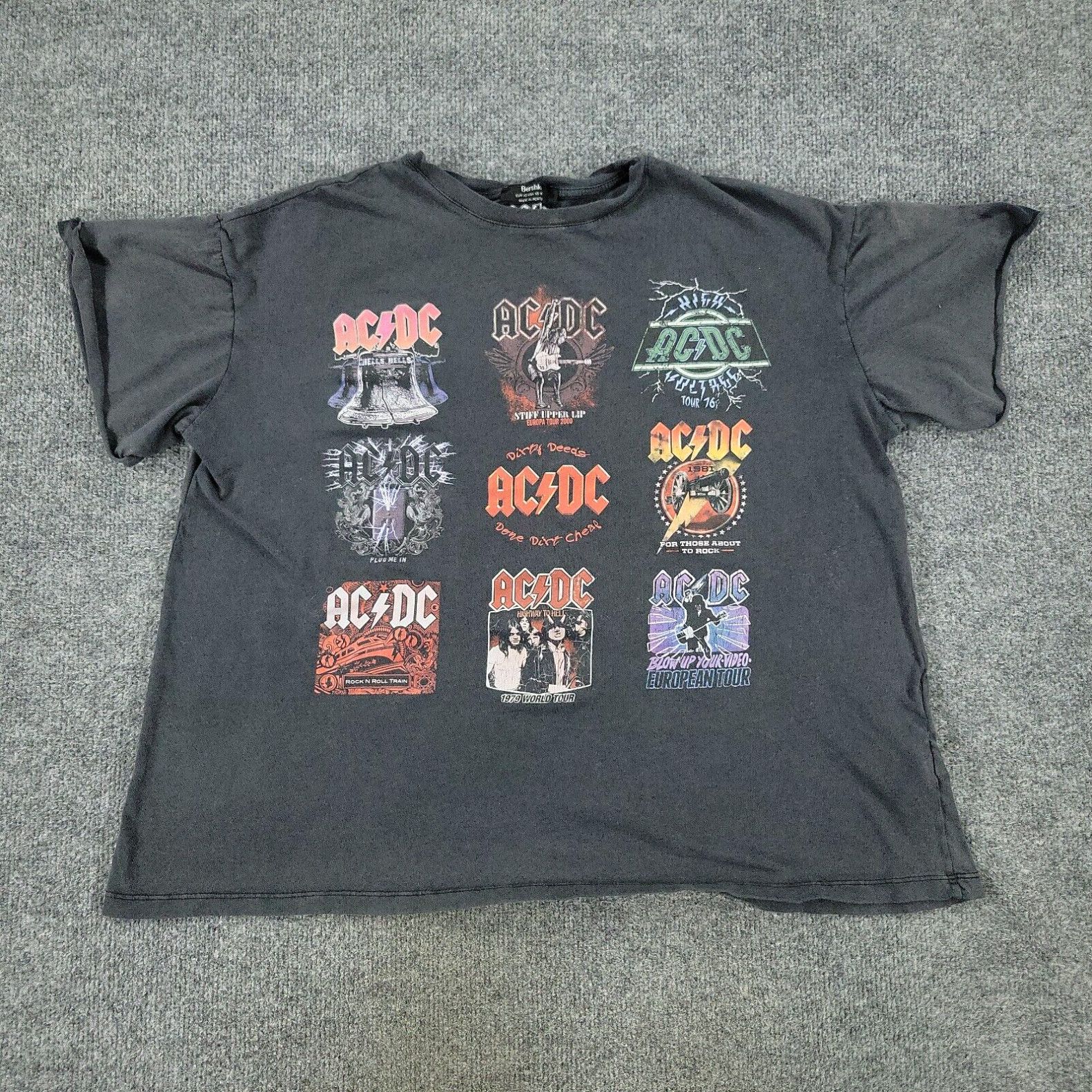 T shirt ac dc bershka deals