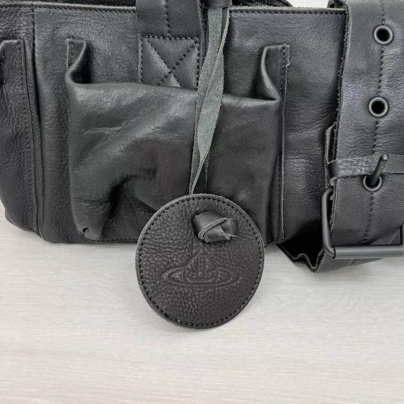 Vivienne Westwood Vivienne Westwood size os Black leather motorcycle bag Size ONE SIZE - 8 Thumbnail