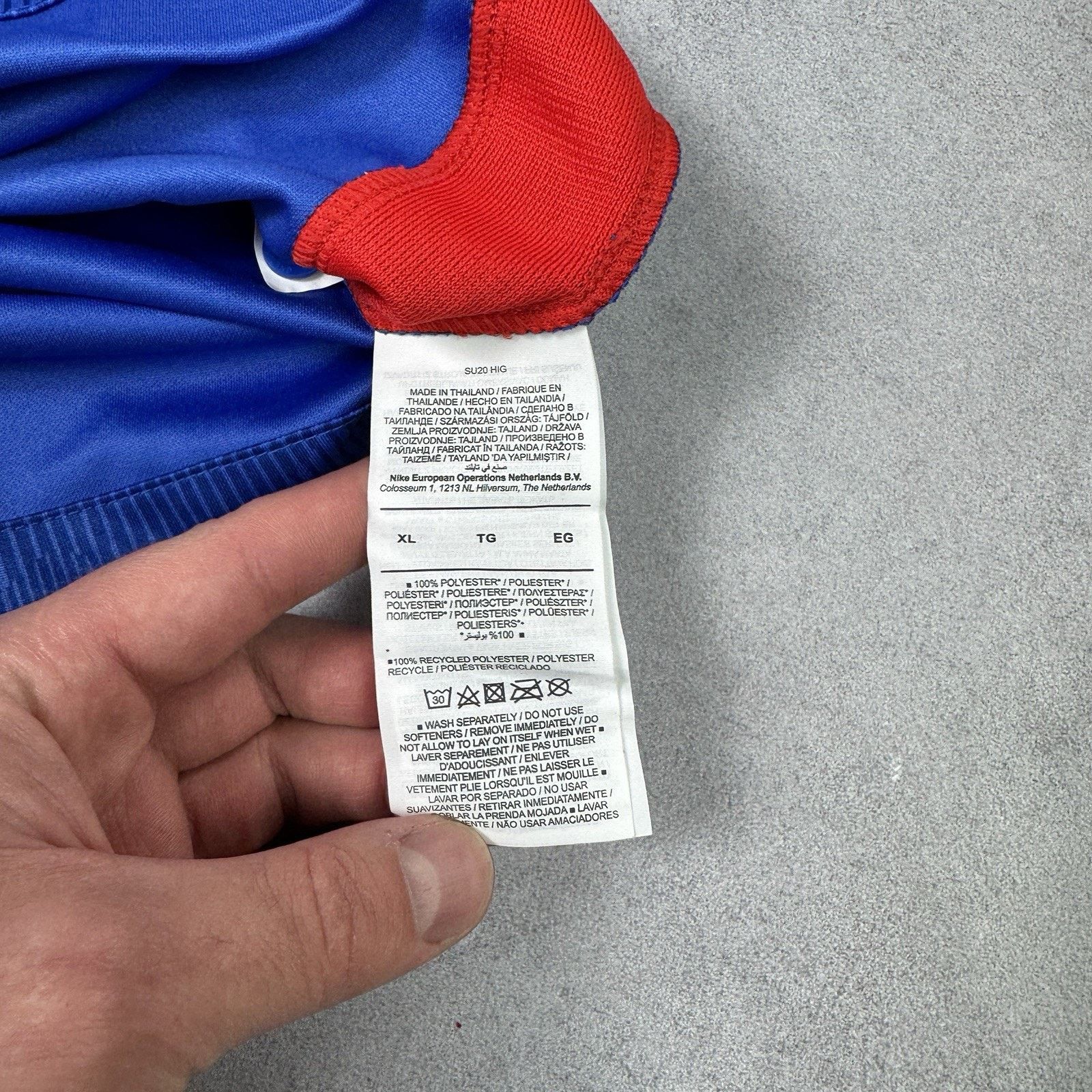 Nike England National Team 2020 2021 Soccer Jersey Football Shirt Size US L / EU 52-54 / 3 - 14 Thumbnail