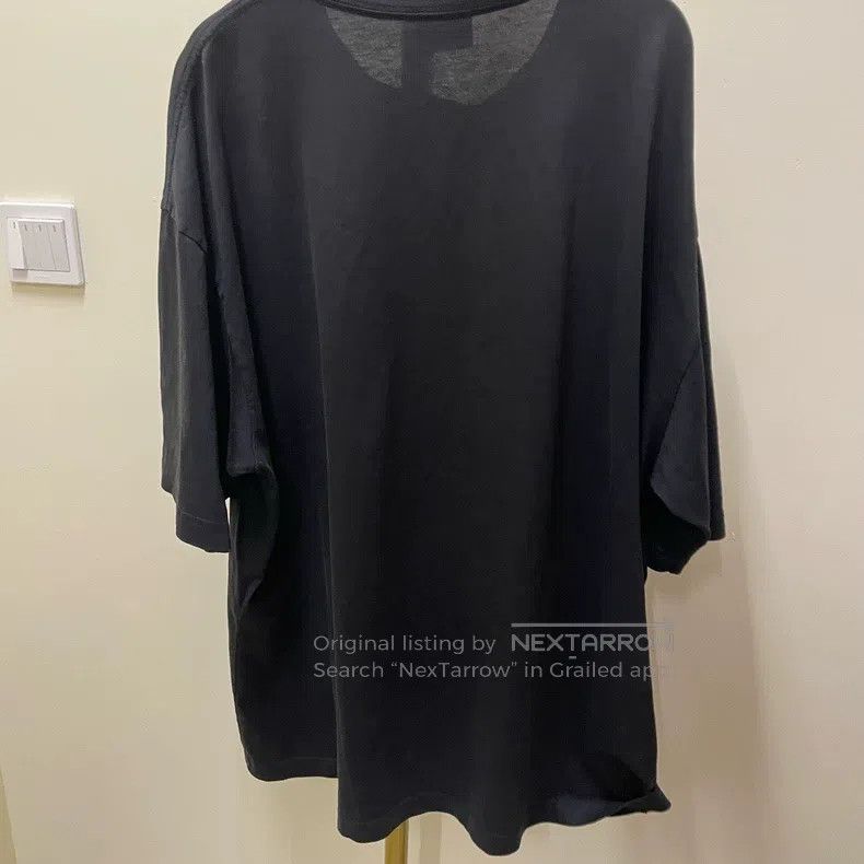 Balenciaga Balenciaga Reversed Print Letter Short Sleeve L Size Size US L / EU 52-54 / 3 - 2 Thumbnail