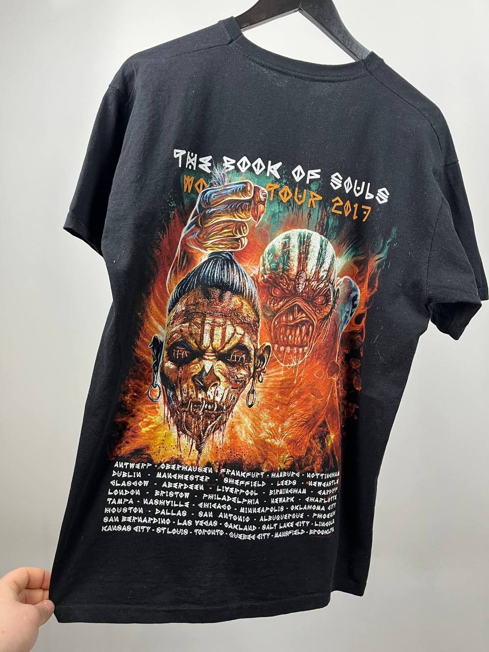 Iron Maiden IRON MAIDEN 2017 The Book of Souls World Tour T Shirt Size US L / EU 52-54 / 3 - 2 Thumbnail