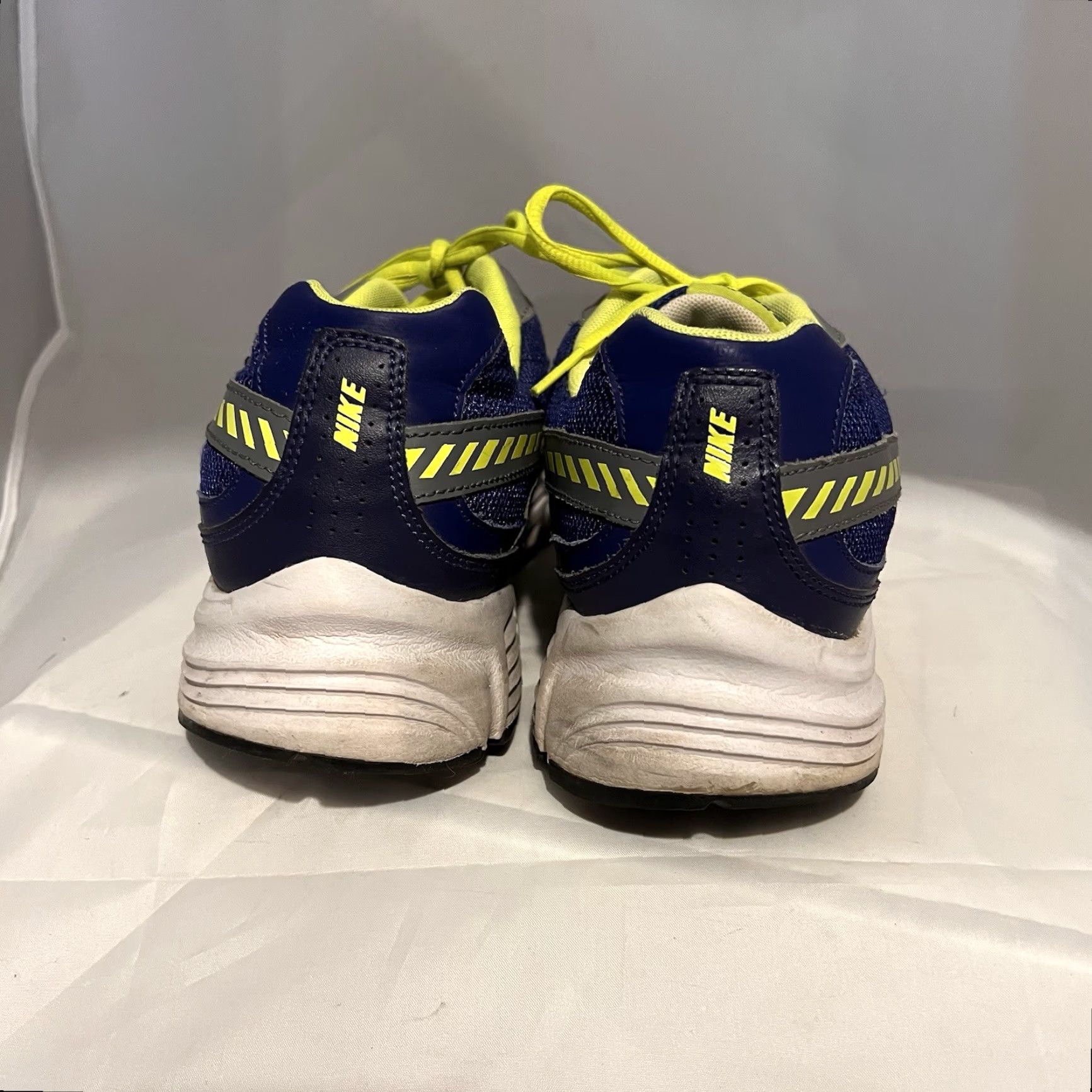 Nike Nike Initiator Sneaker Men 10 Deep Royal Blue Volt 394055-400 Size US 10 / EU 43 - 3 Thumbnail