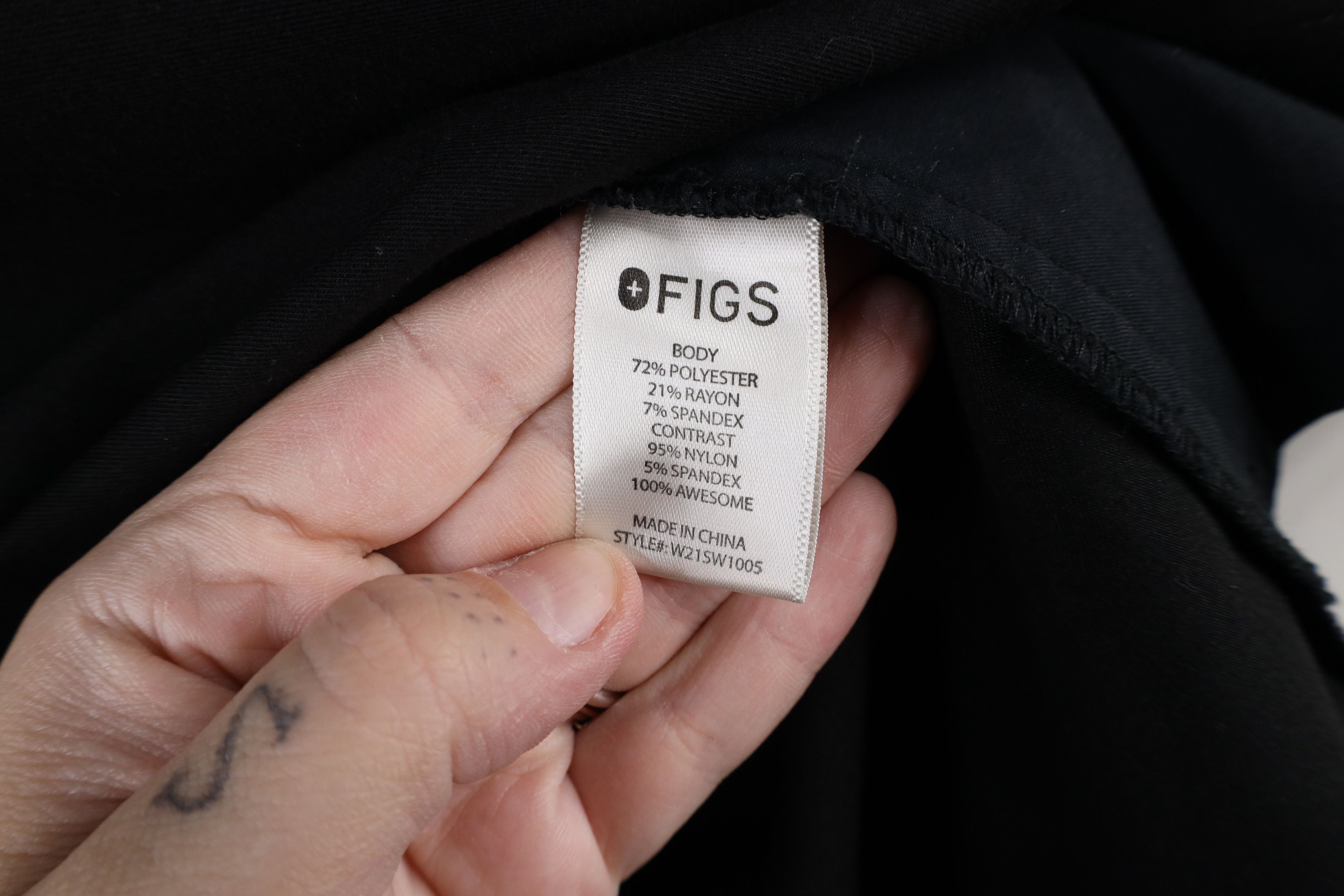Vintage Figs Technical Collection Half Zip Mock Neck Scrubs T-Shirt Size XS / US 0-2 / IT 36-38 - 10 Thumbnail