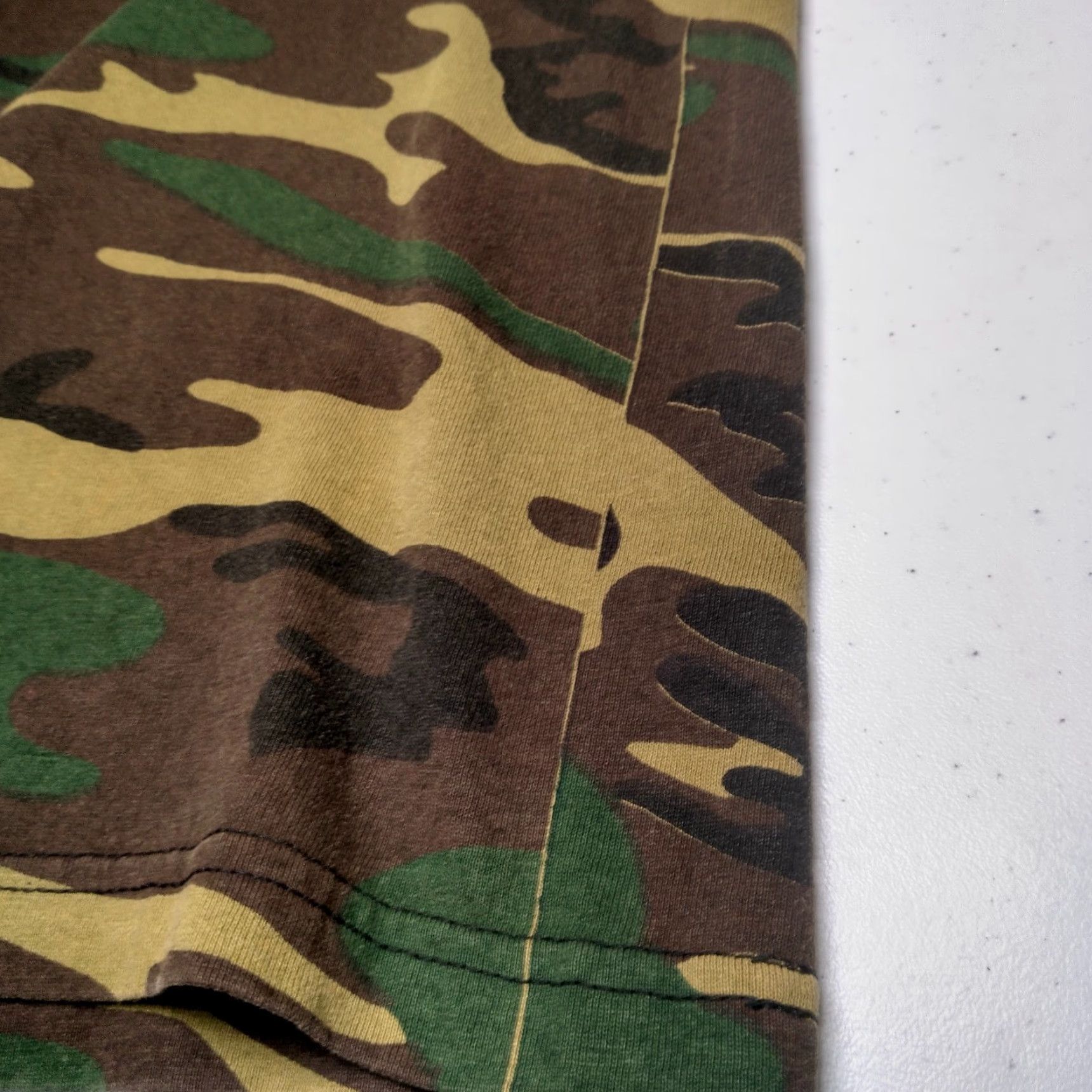Vintage VINTAGE Woodland Camo Shirt Men Large Camouflage Knit Cotton Alstyle Apparel Hunter Theme 90s? (If applicable) Size US L / EU 52-54 / 3 - 6 Thumbnail