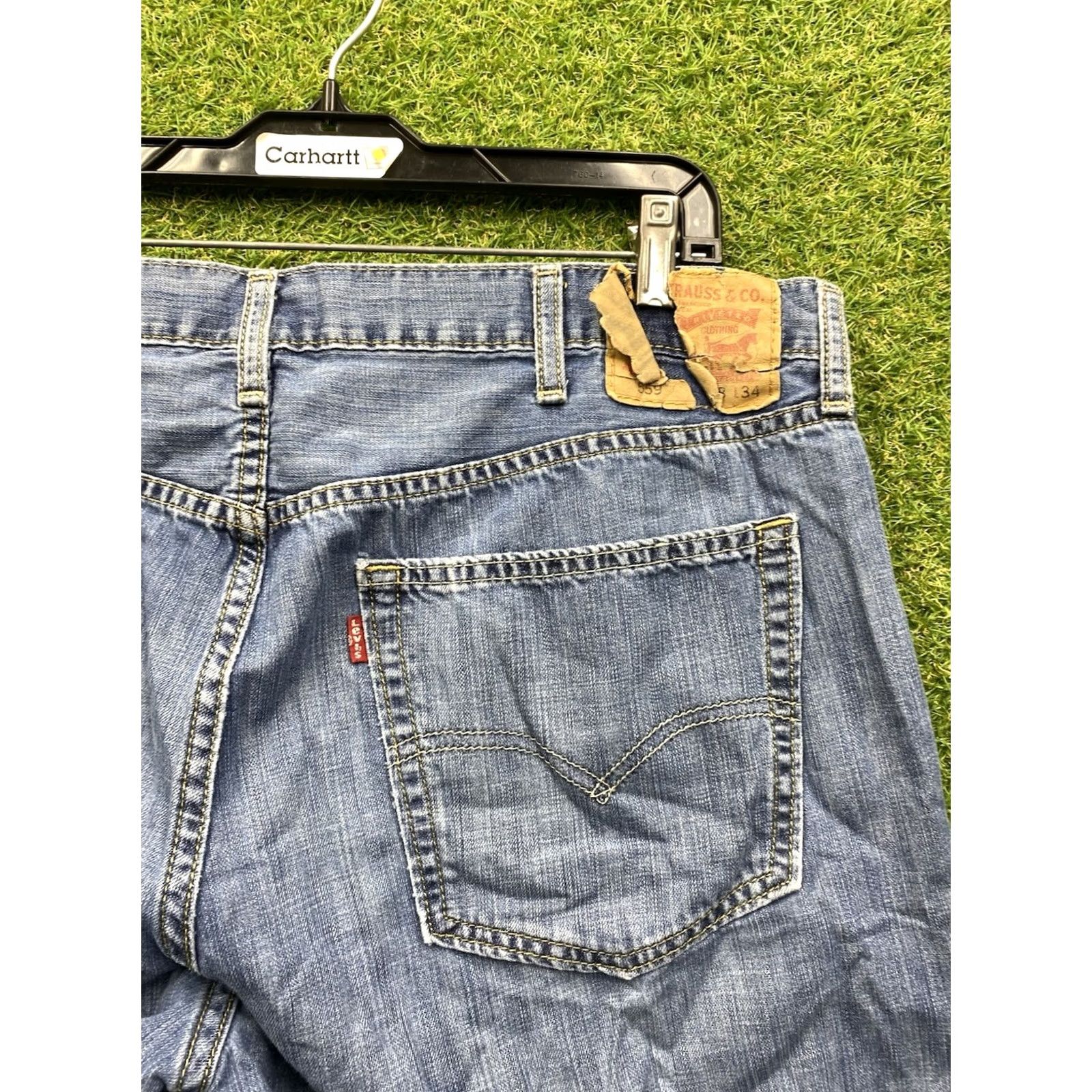 Levi's Levi's 559 Jeans Mens 38x34 Blue Relaxed Straight Medium Wash Distressed Work Denim casual Everyday 90s USA Mens Size US 38 / EU 54 - 4 Thumbnail
