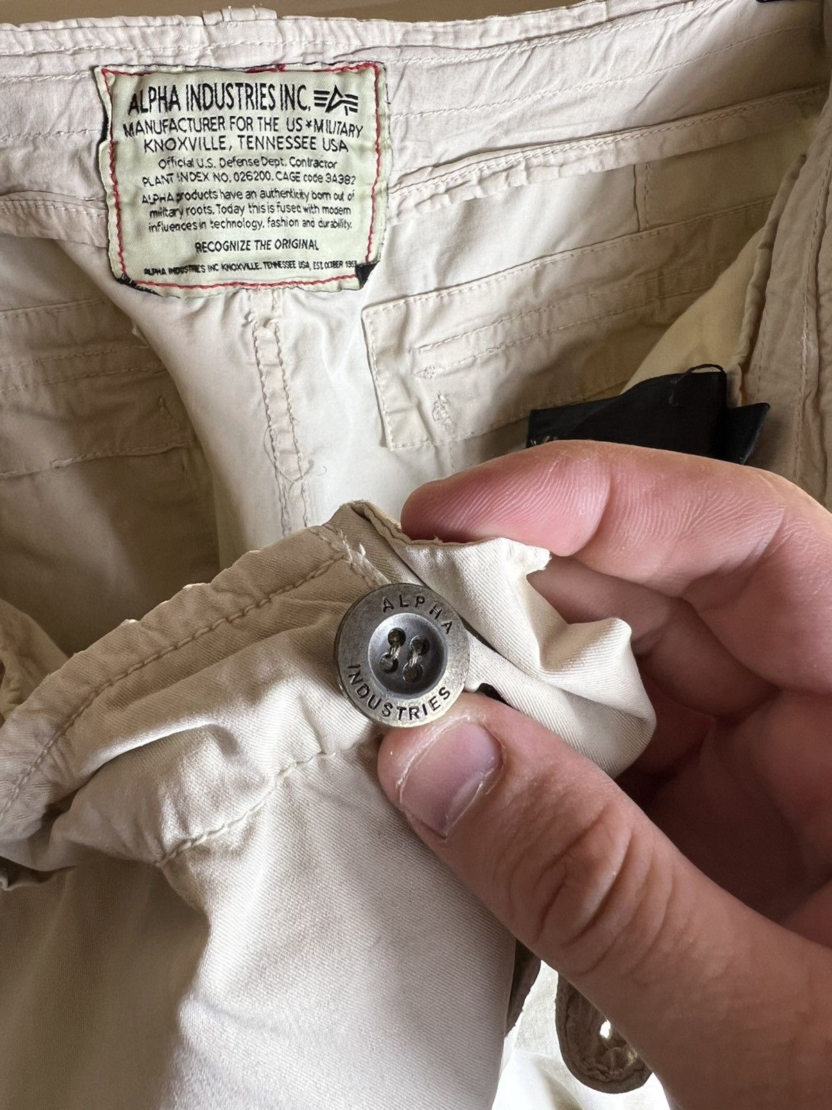 Alpha Industries Y2K Alpha Industries Military Cargo Shorts — Beige Utility Size US 36 / EU 52 - 17 Thumbnail