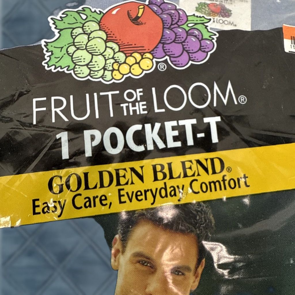 Fruit Of The Loom VINTAGE Fruit of the Loom Blue Pocket T Shirt 3XL Men's Regular Crew Neck Pocketed Solid Cotton Polyester Short Sleeve 1990s Size US XXL / EU 58 / 5 - 1 Thumbnail