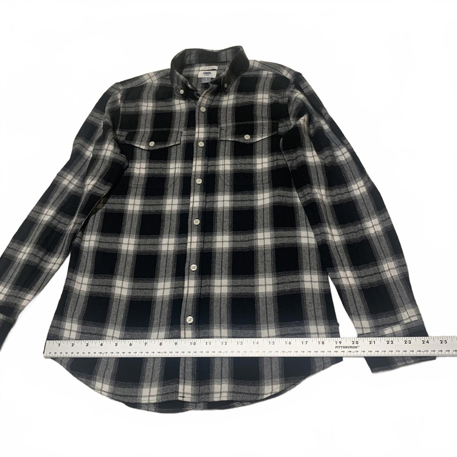 Old Navy Old Navy Men's S Black White Plaid Button Shirt Cotton Size US S / EU 44-46 / 1 - 9 Thumbnail