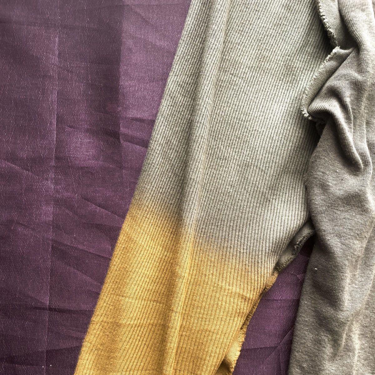 SIVA SÏVA khaki and orange gradient longsleeve Size US M / EU 48-50 / 2 - 5 Thumbnail